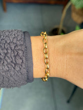 Load image into Gallery viewer, Antique Heart Padlock Chunky Rolo Bracelet