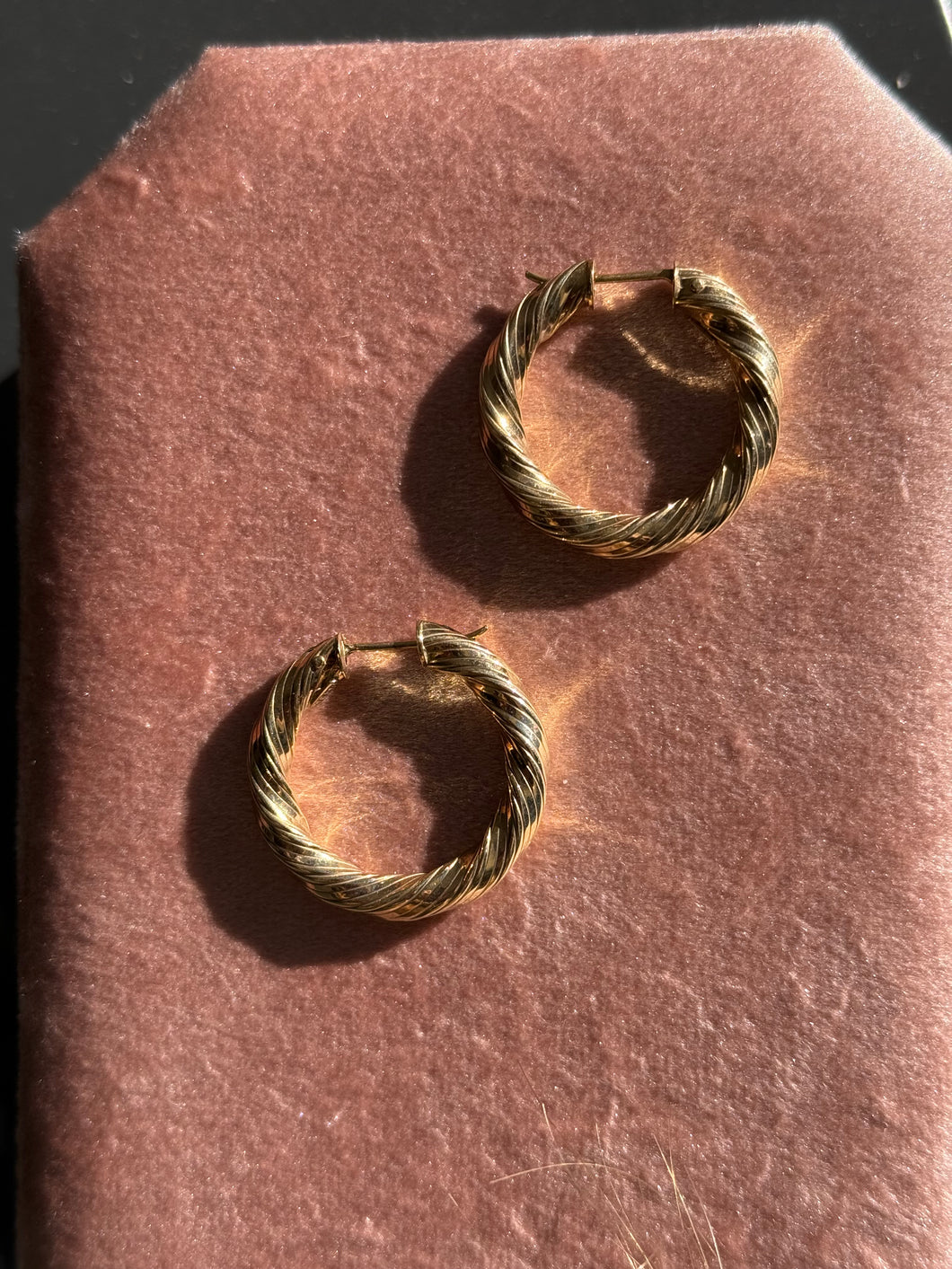 Twisted Diva Hoops