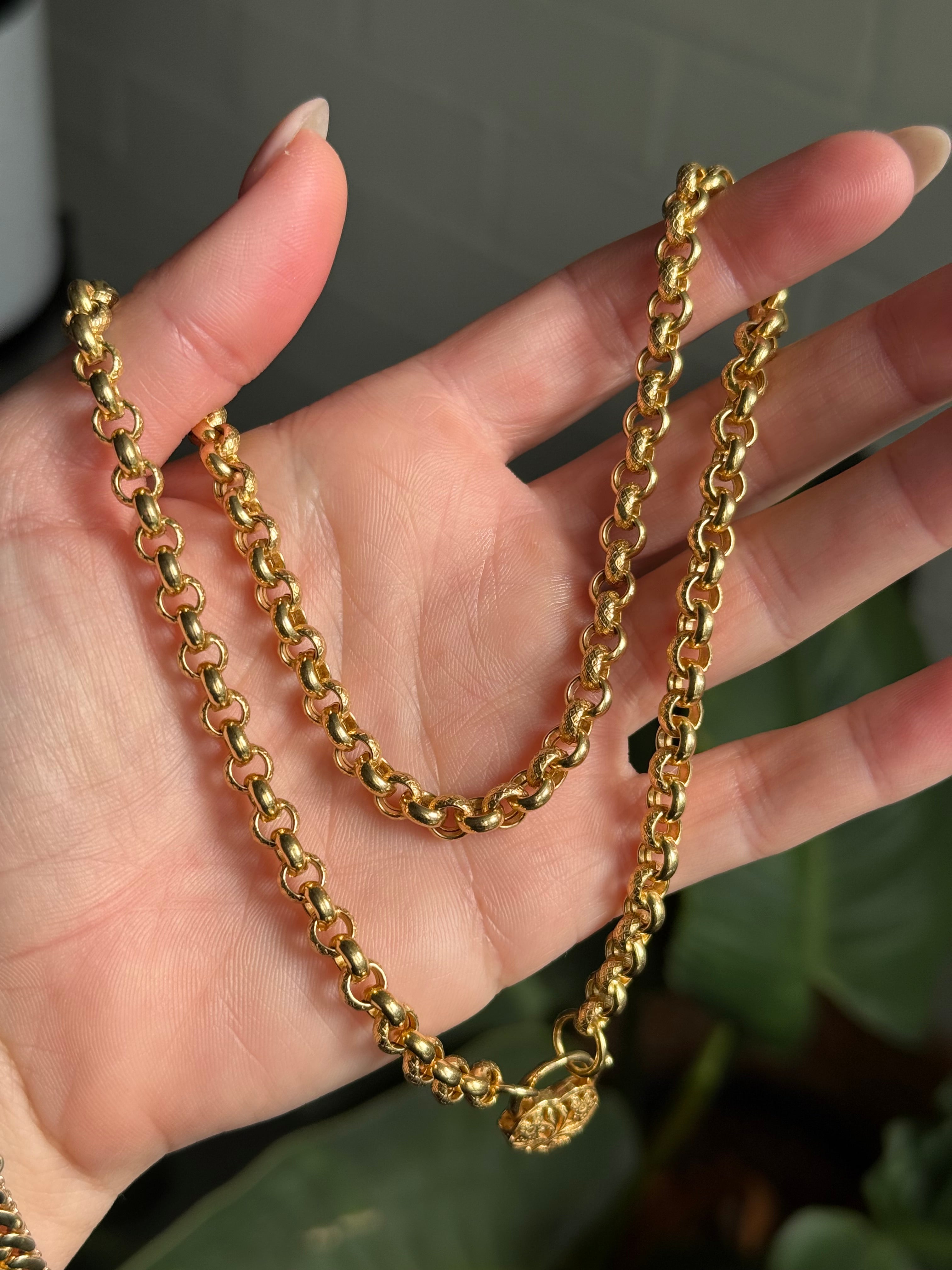 Padlock Rolo Chain