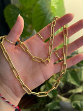 Load image into Gallery viewer, Chunky Paperclip Chain
