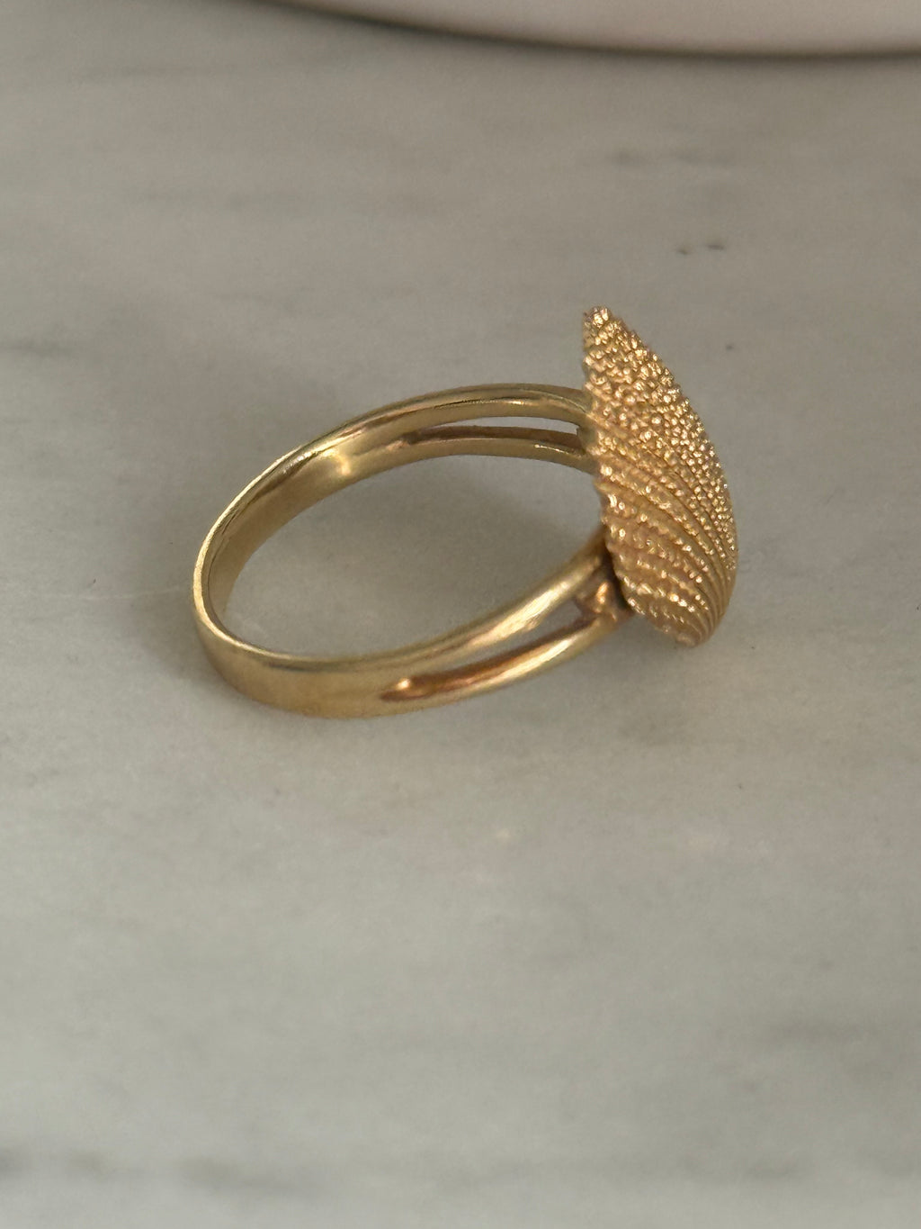 14k Seashell Ring