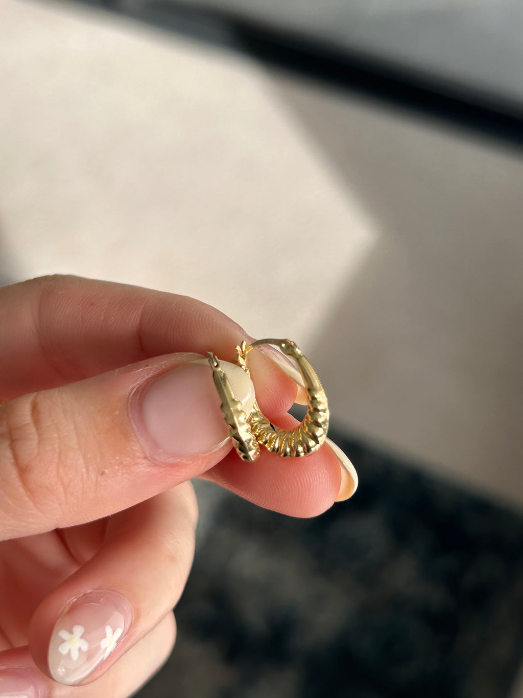 Mini Puffy Croissant Hoops