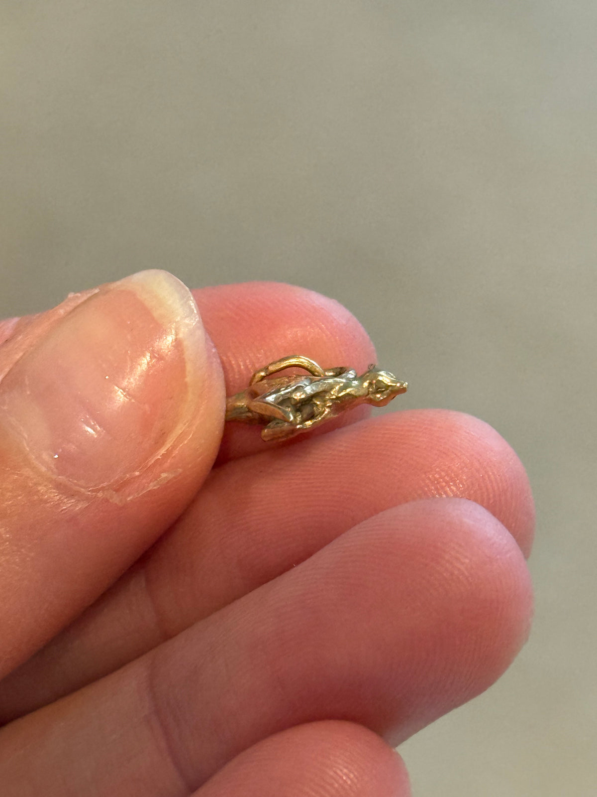 Mini Solid Kangaroo Charm