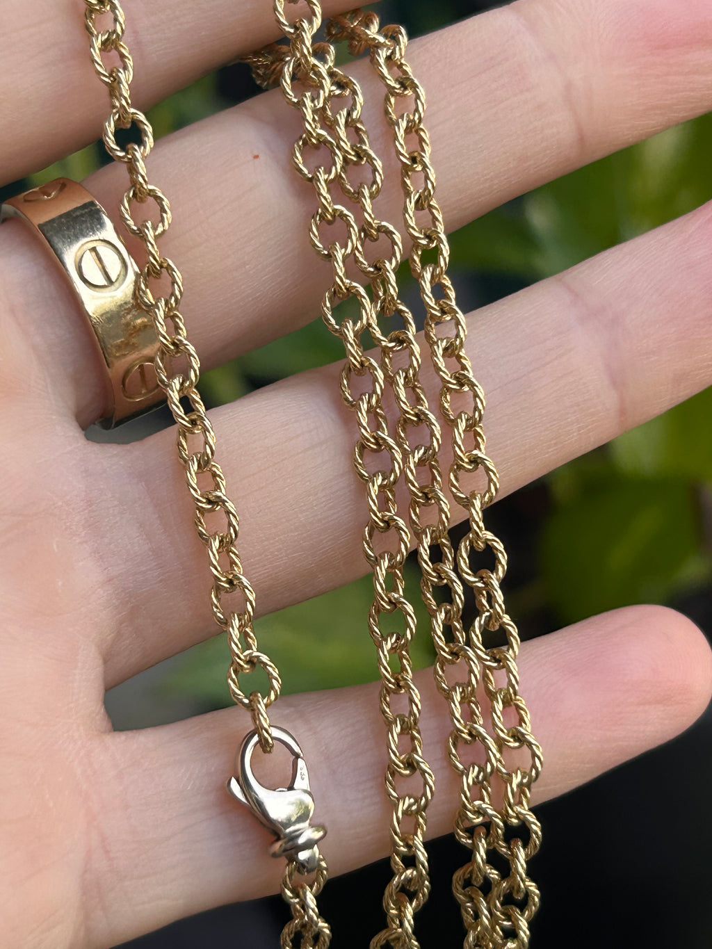 Solid Rope Textured Cable Chain