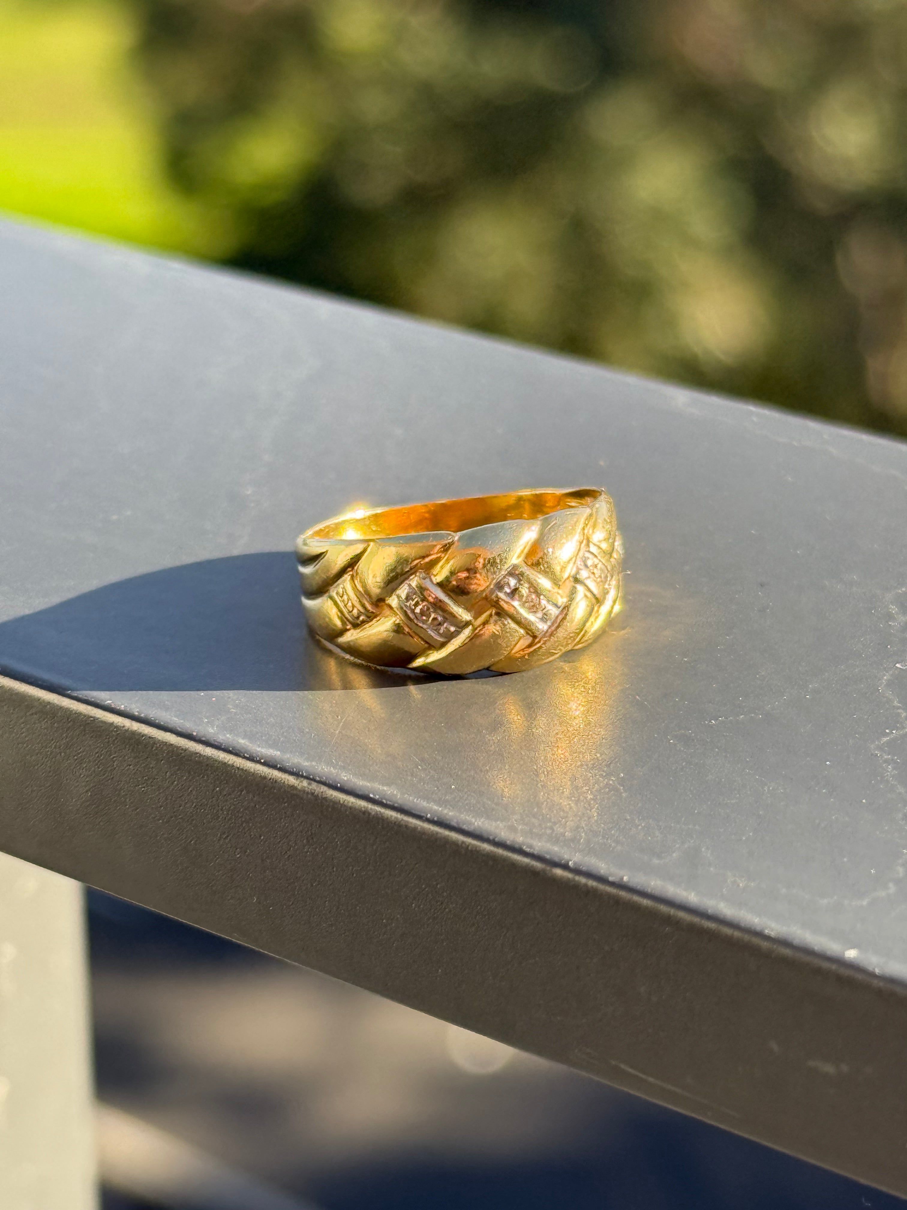 Diamond Woven Band