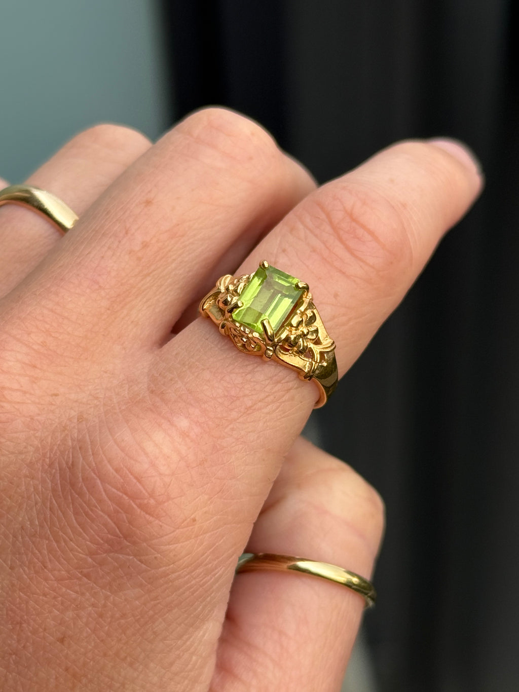 Peridot Flower Ring