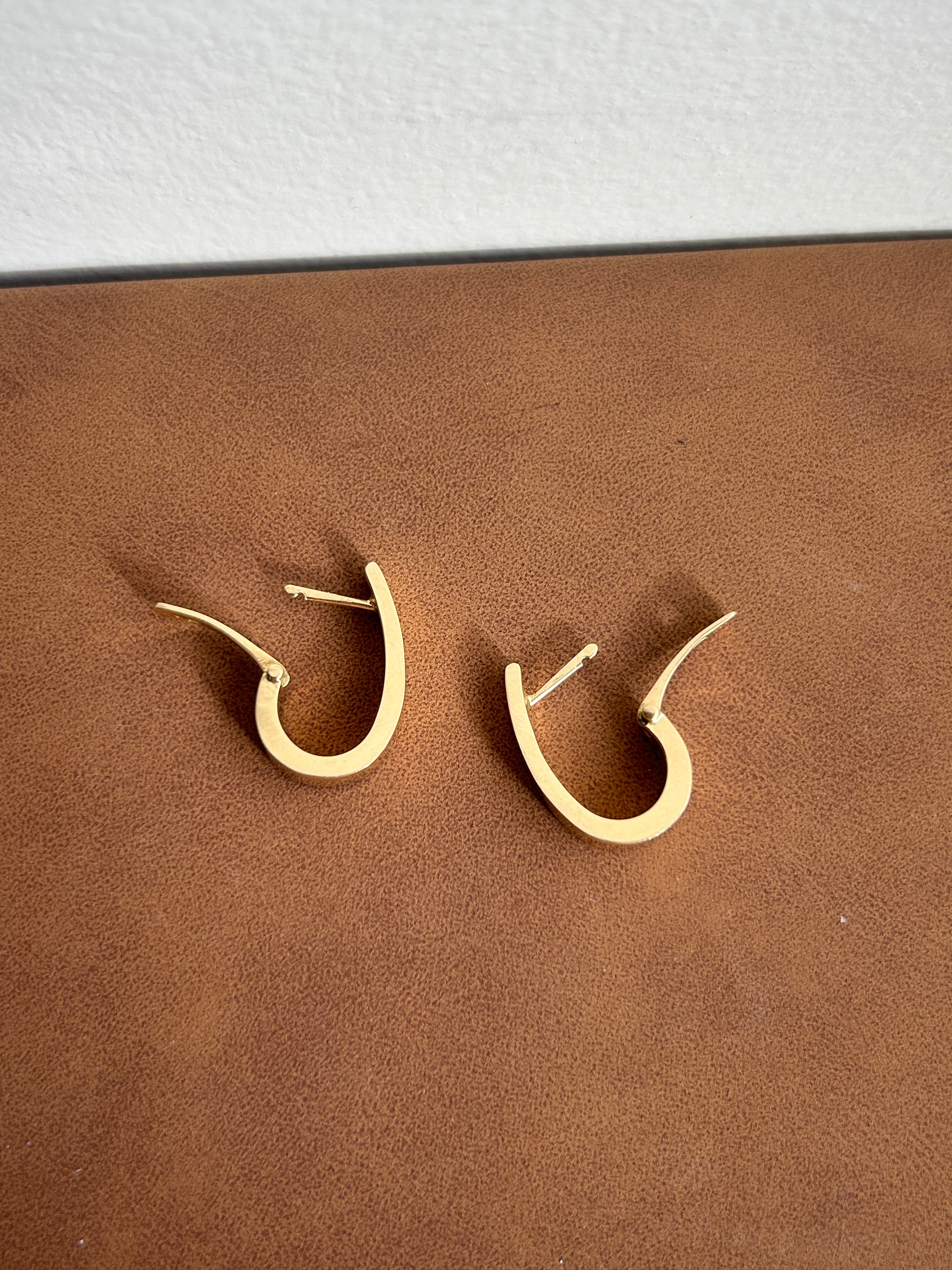 Teardrop Snap Earrings