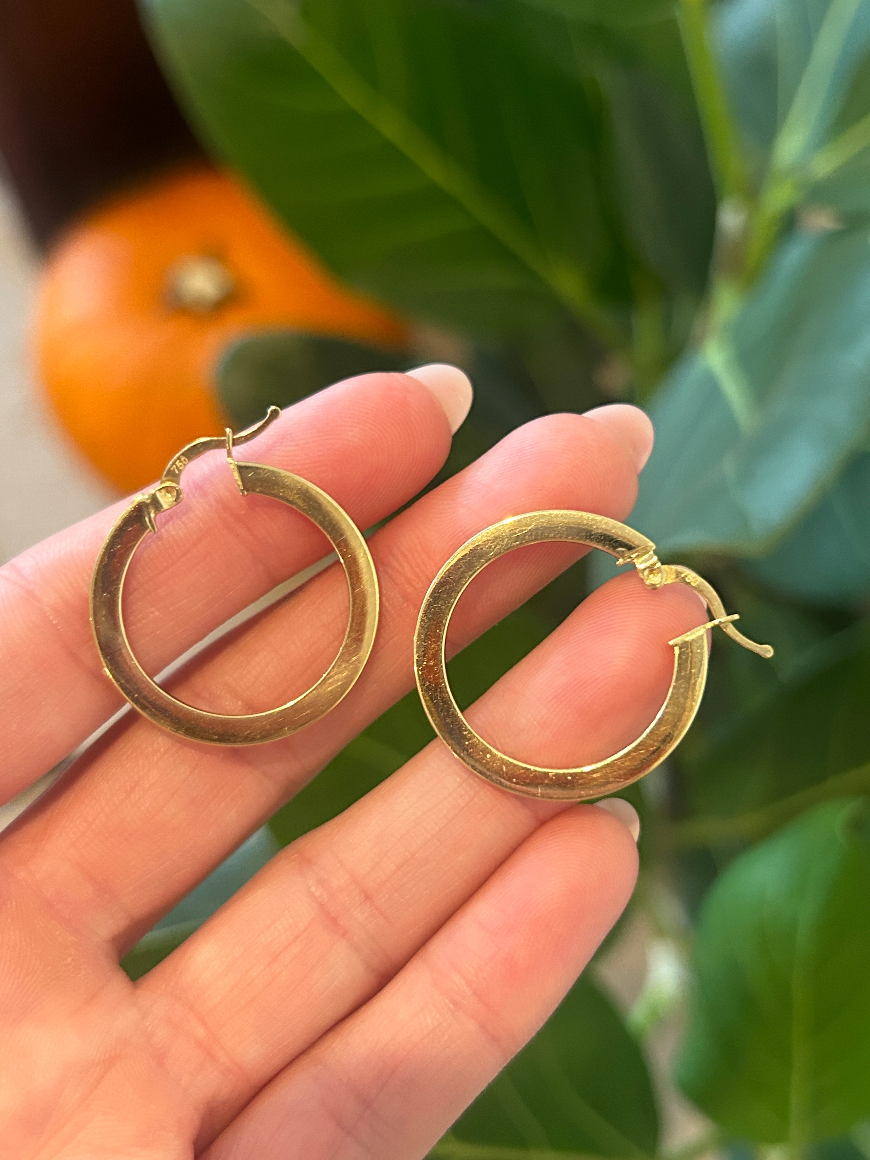 Flat Diva Hoops