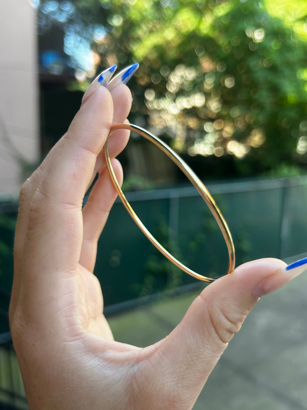 Solid Whisper Bangle