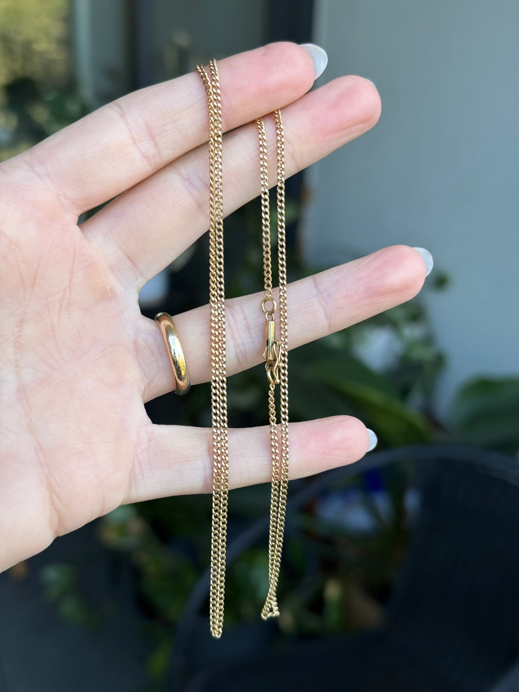 Solid Everyday Barrel Clasp Curb