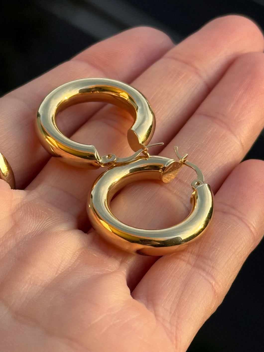 Chubby Hoops