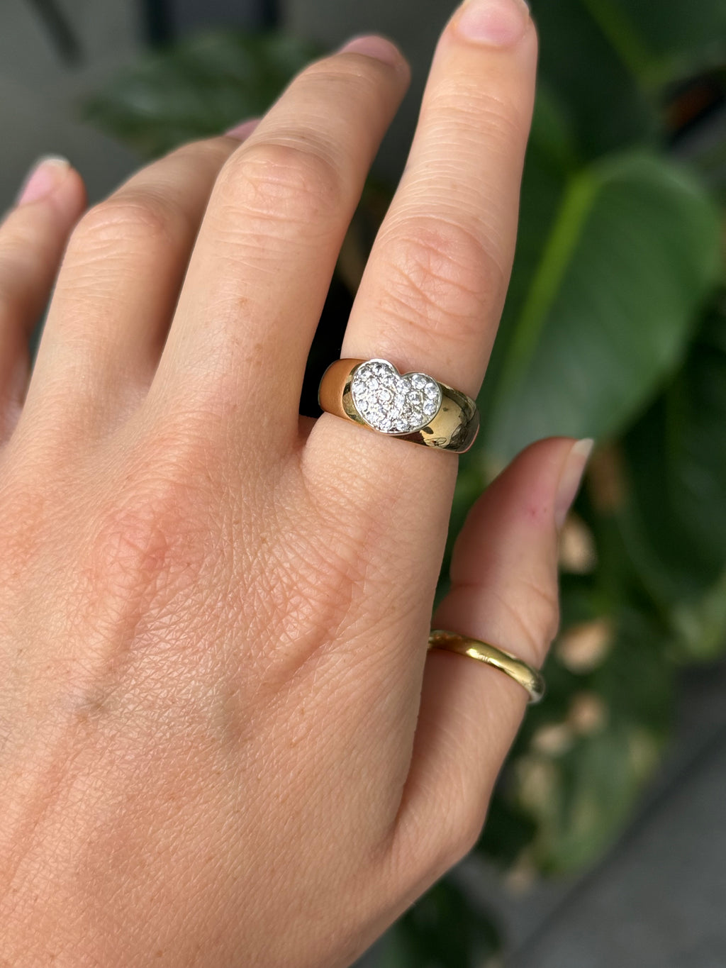 Diamond Pave Heart Ring