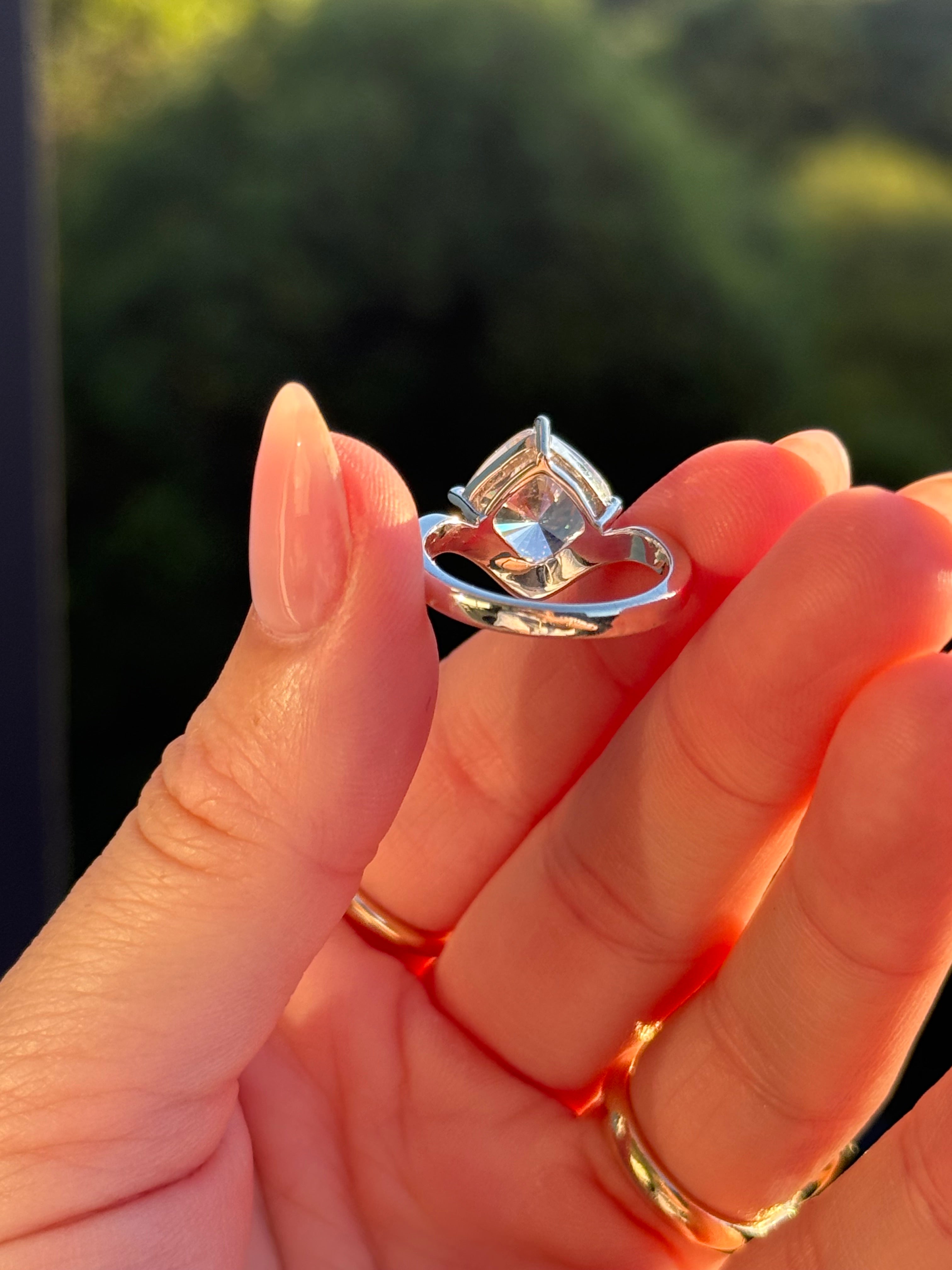 Custom Floating Ring