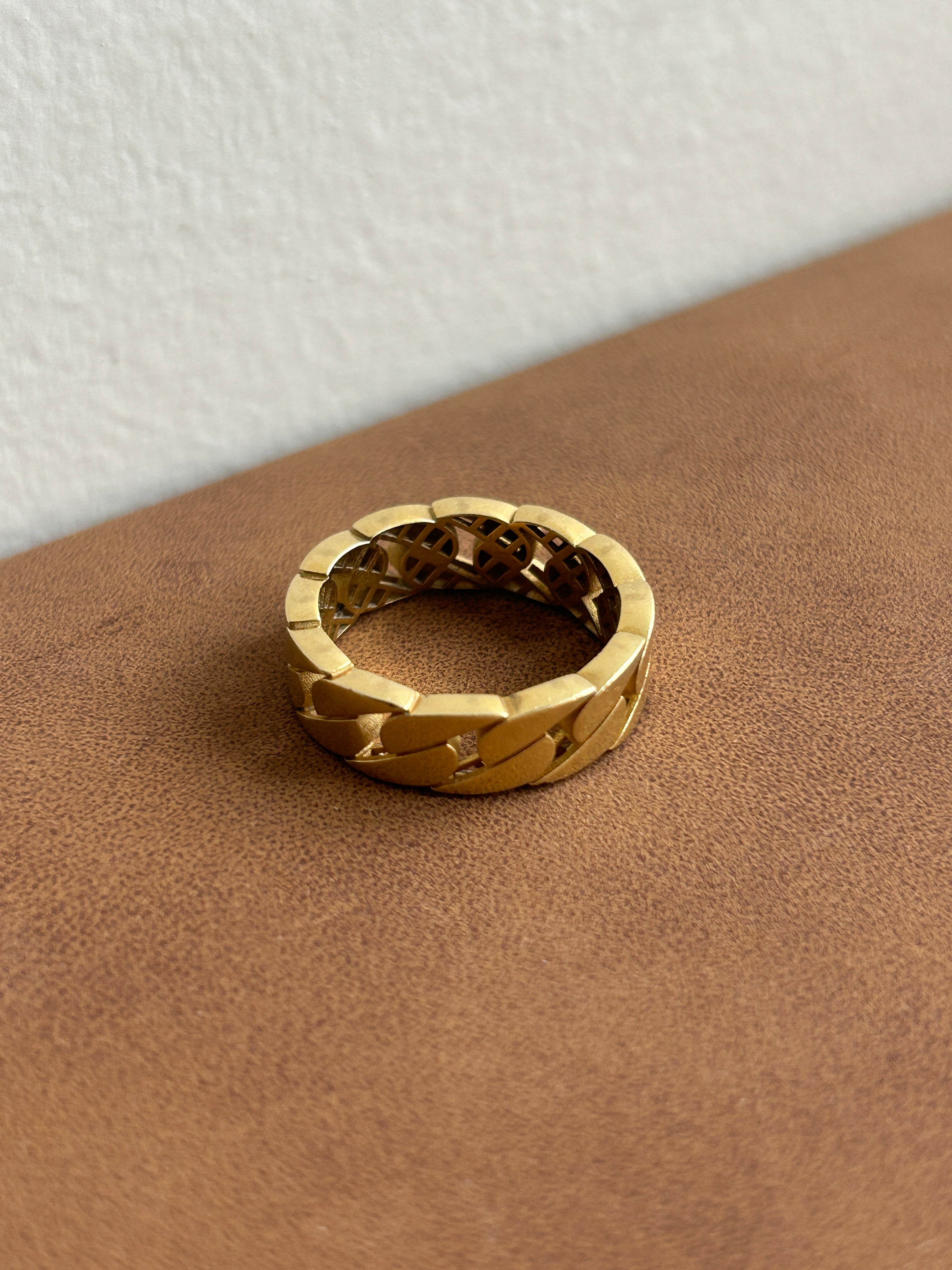 Curb Ring