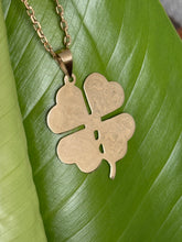 Load image into Gallery viewer, Vintage Large Clover
