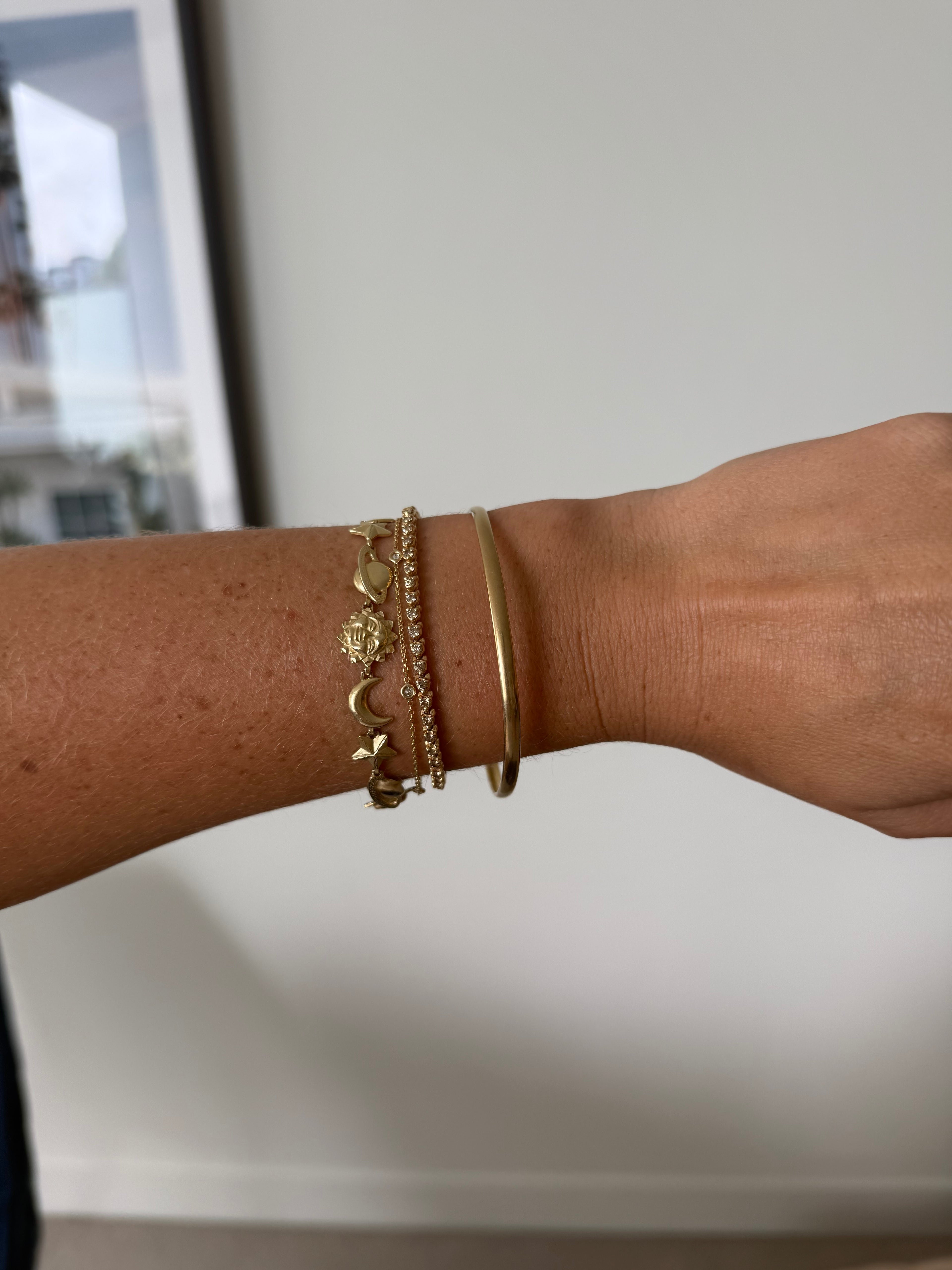 Medium Solid Bangle
