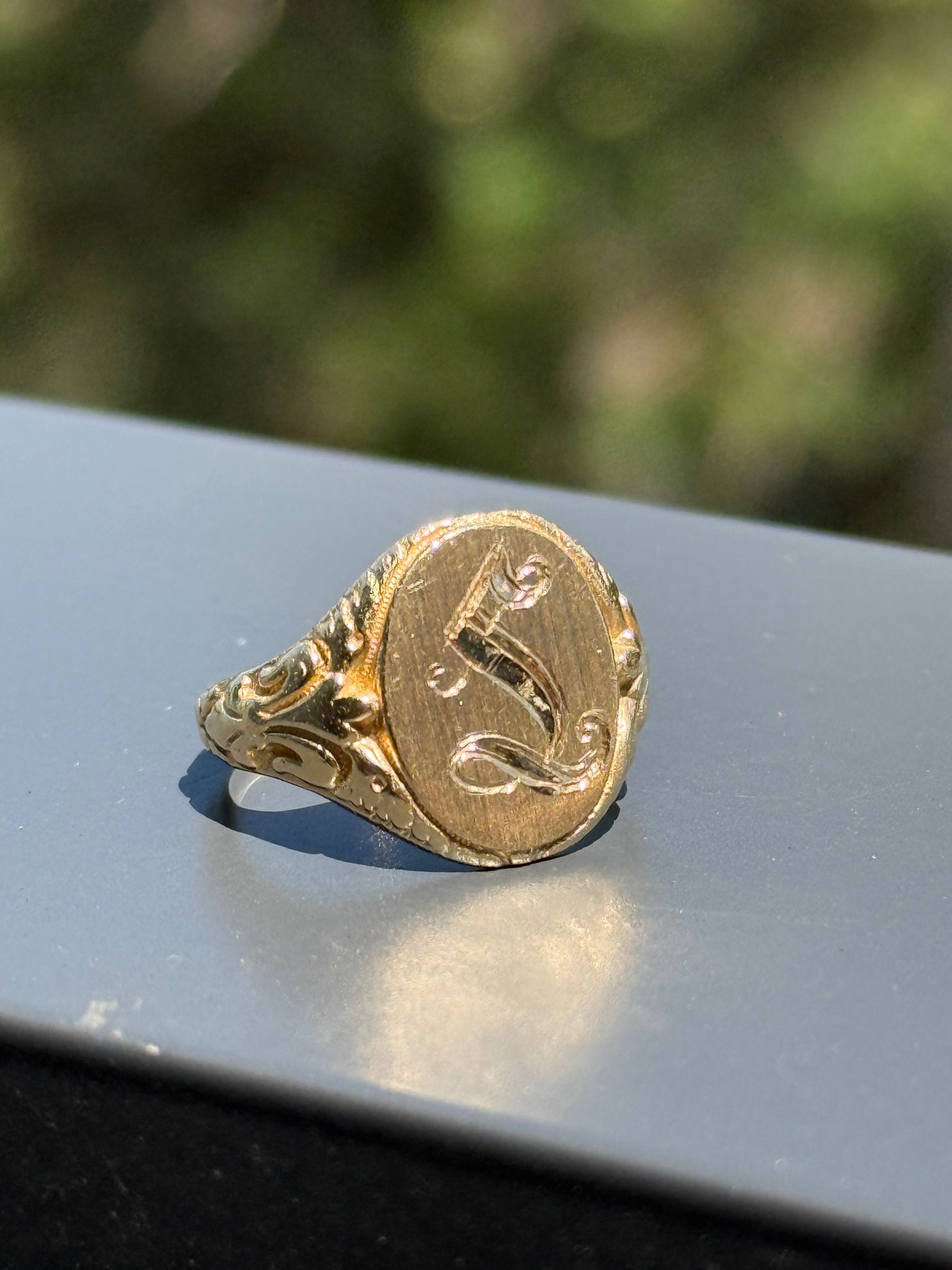 Signet Ring