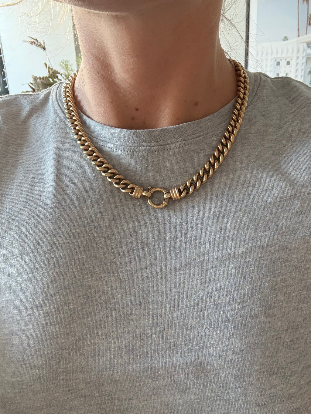 Chunky Rounded Antique Curb