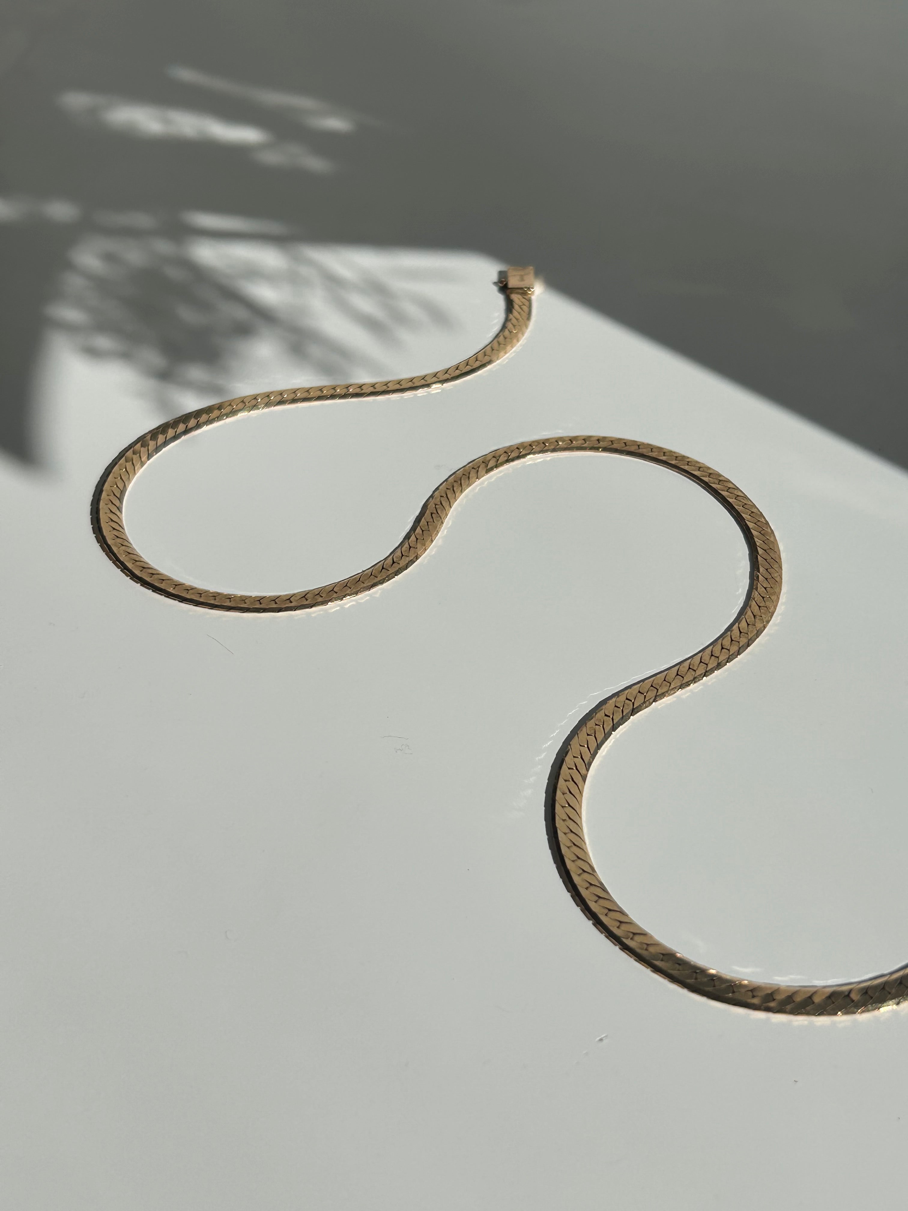 Vintage Solid Herringbone