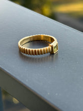 Load image into Gallery viewer, Peridot Ring
