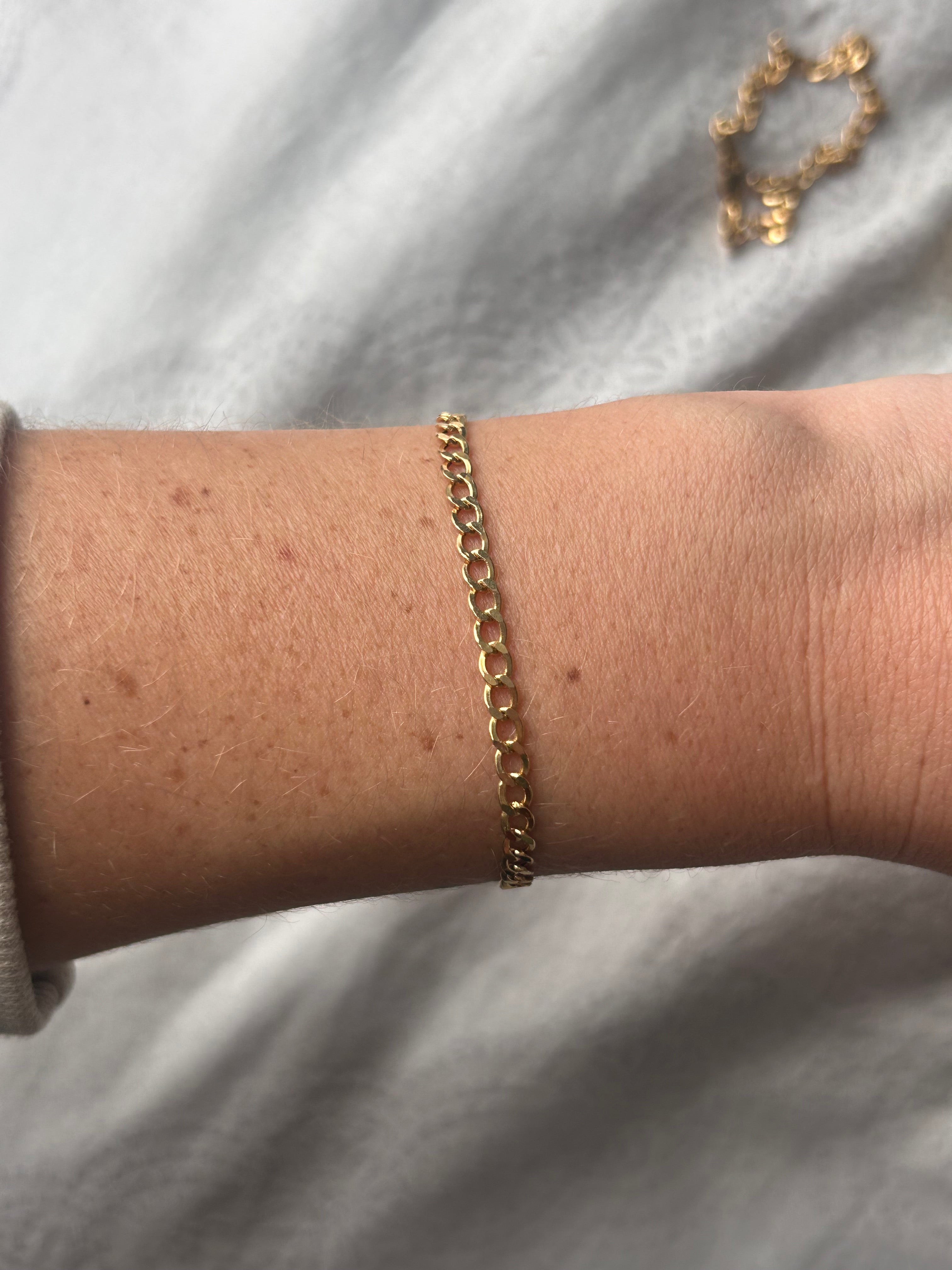 Flat Curb Bracelet