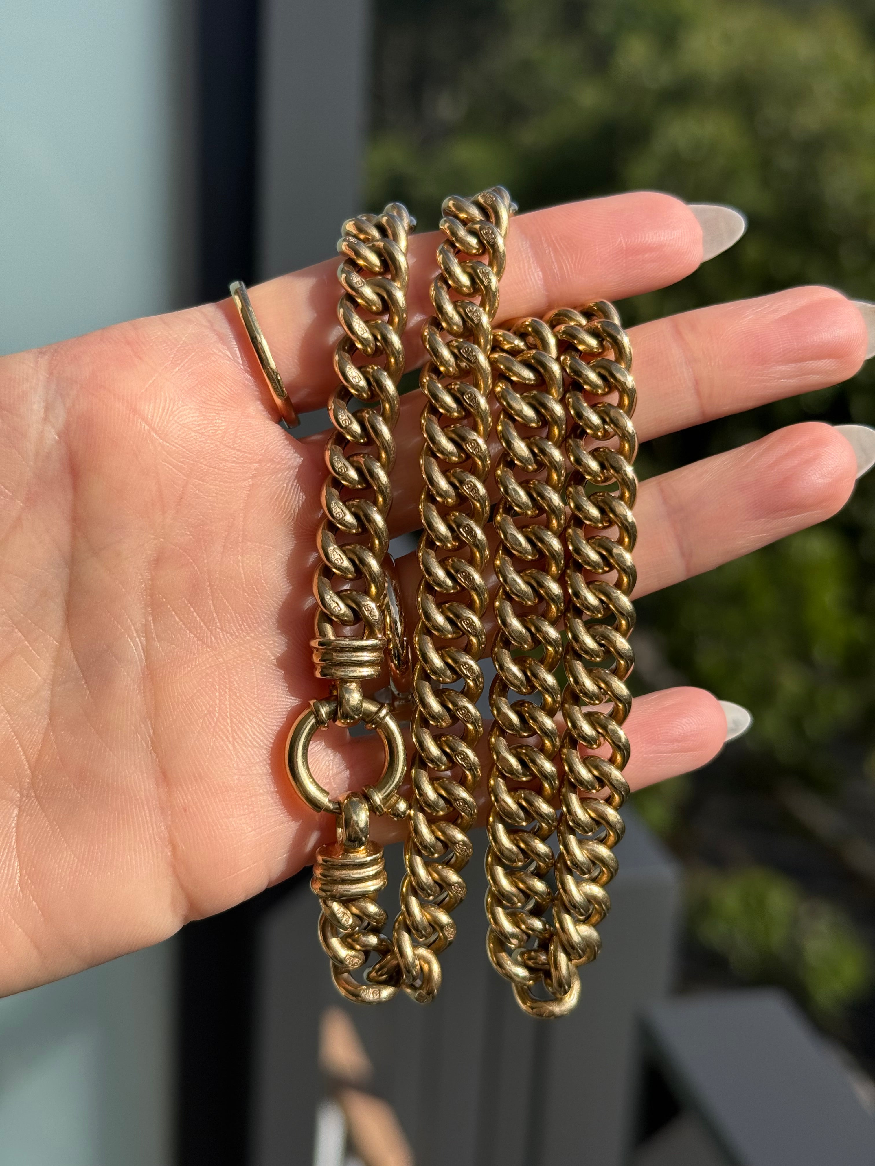 Chunky Rounded Antique Curb