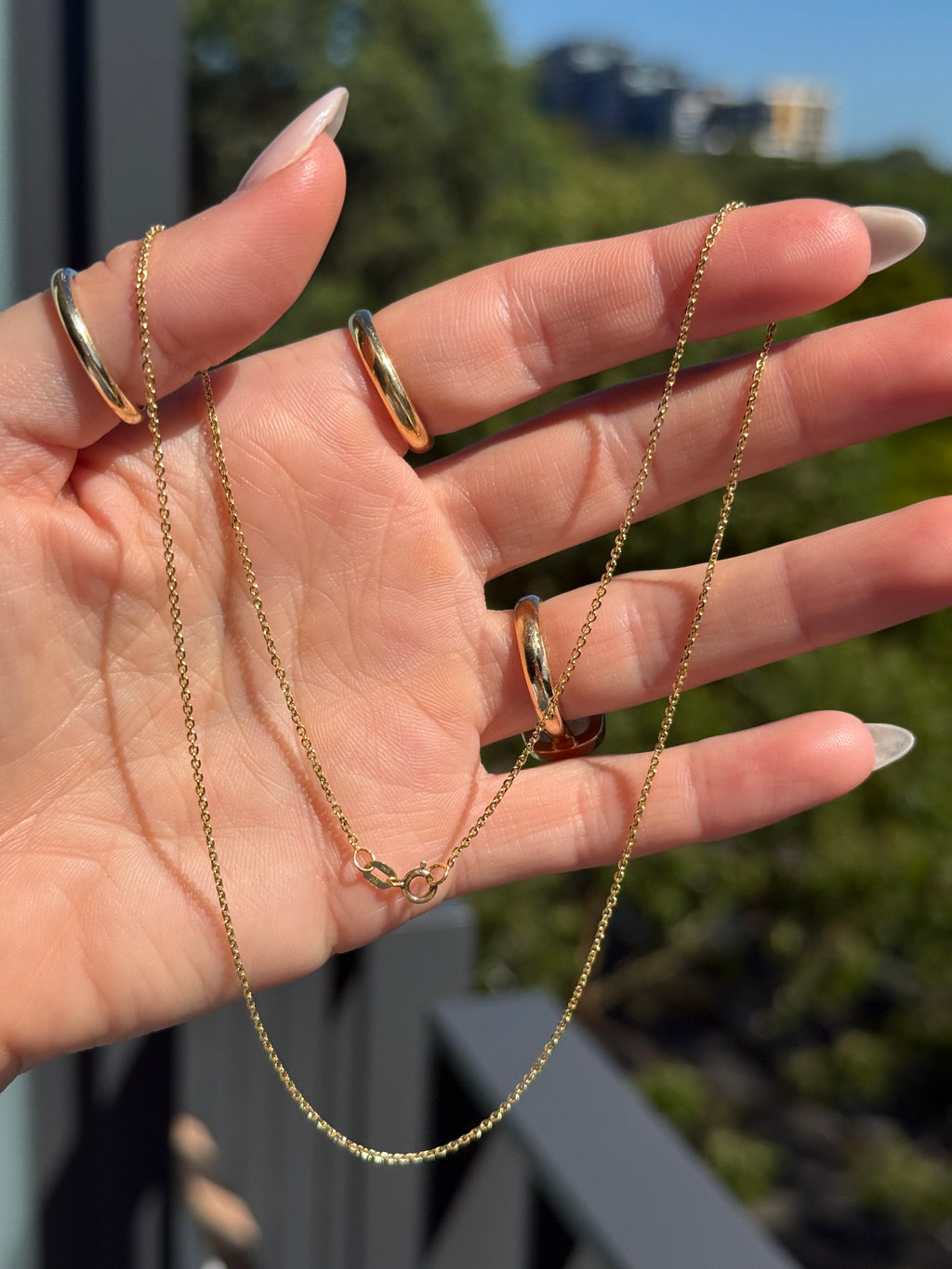 Dainty Solid Cable