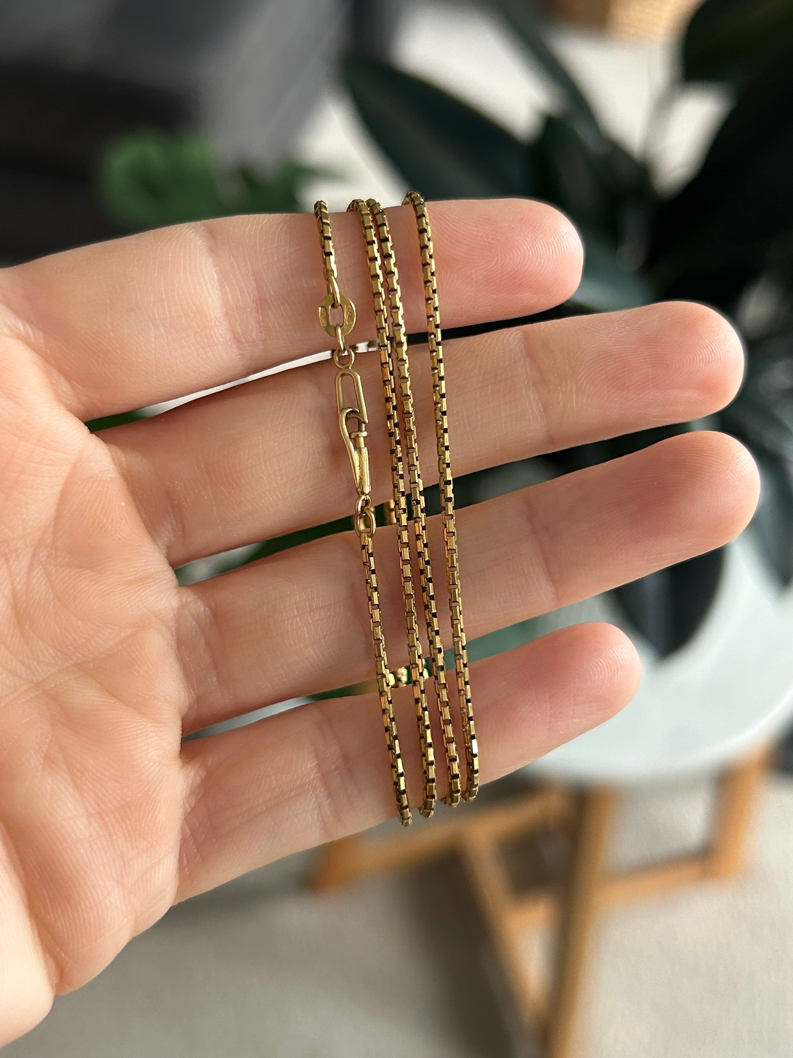 Long Solid Box Chain