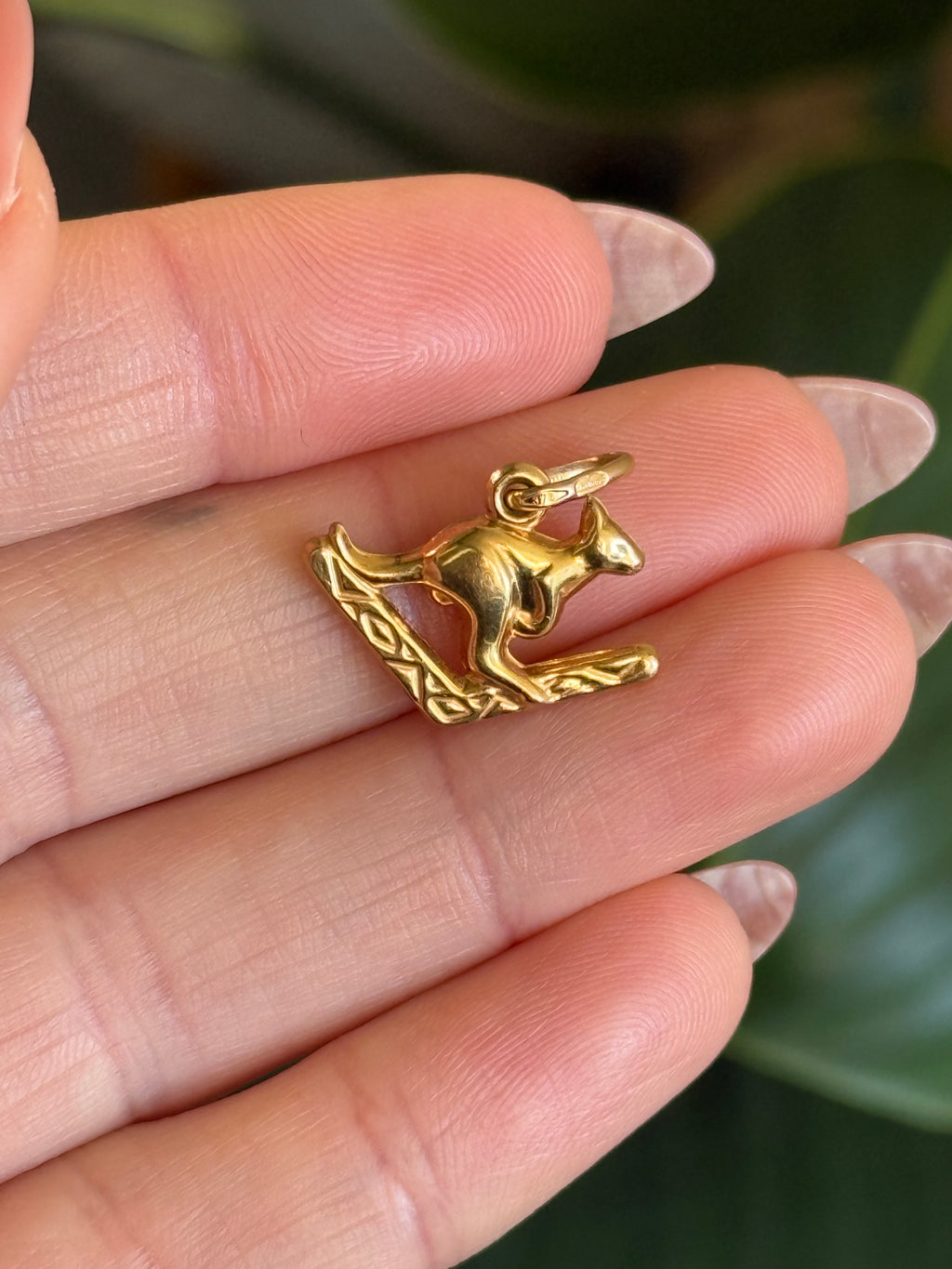 Unoaerre Aussie Boomerang Kangaroo Charm