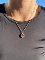 Shaking Diamond Charm