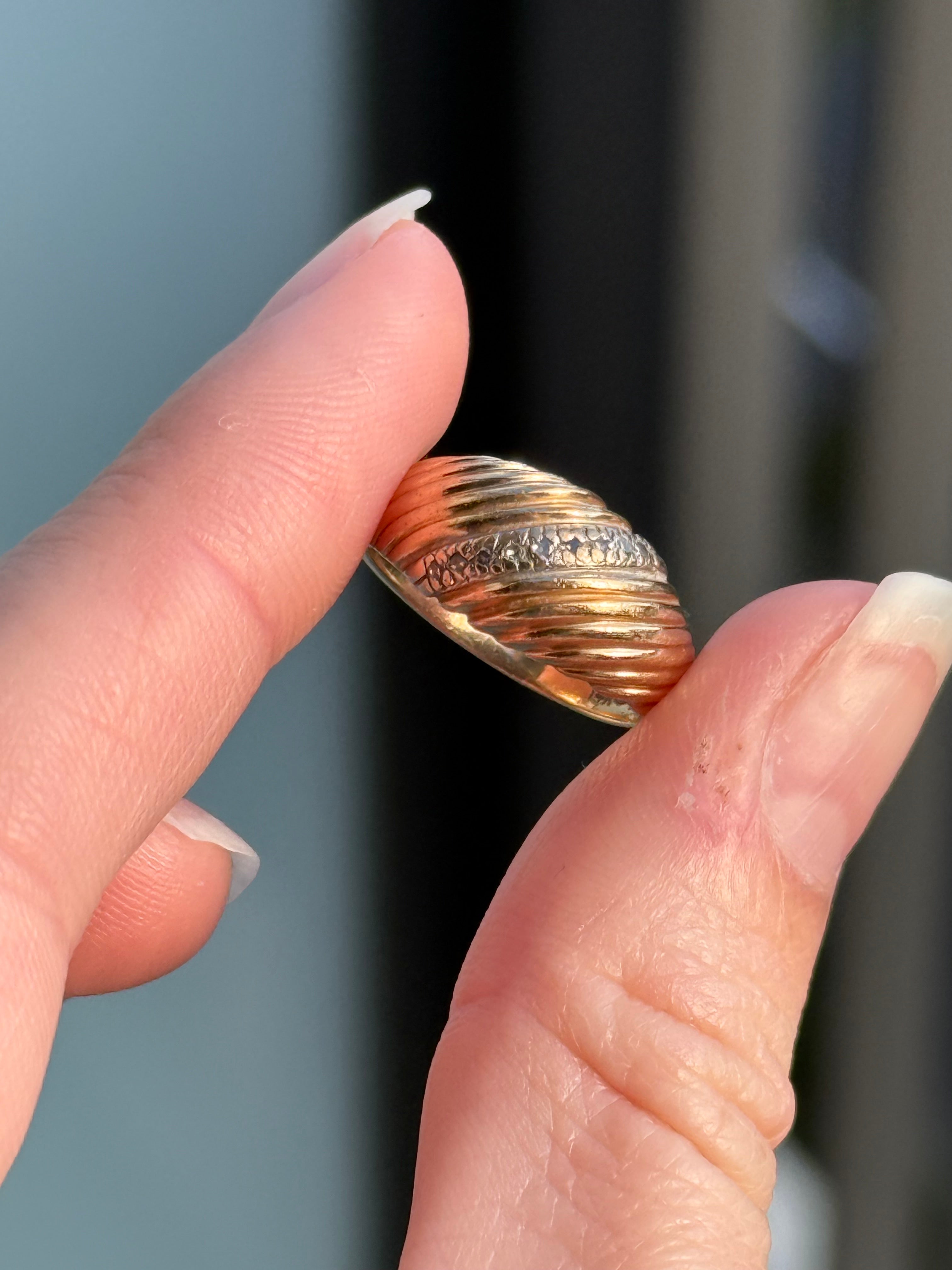 Diamond Striped Croissant Ring