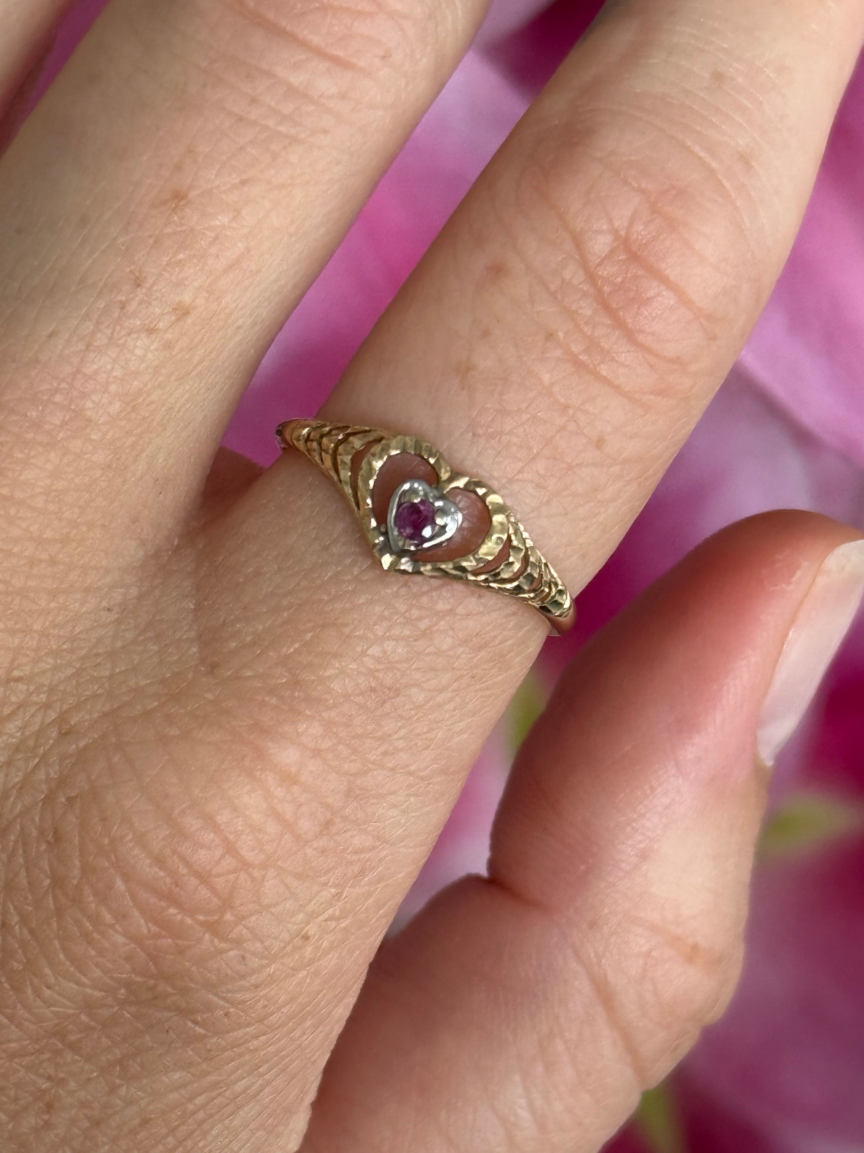 Ruby heart ring