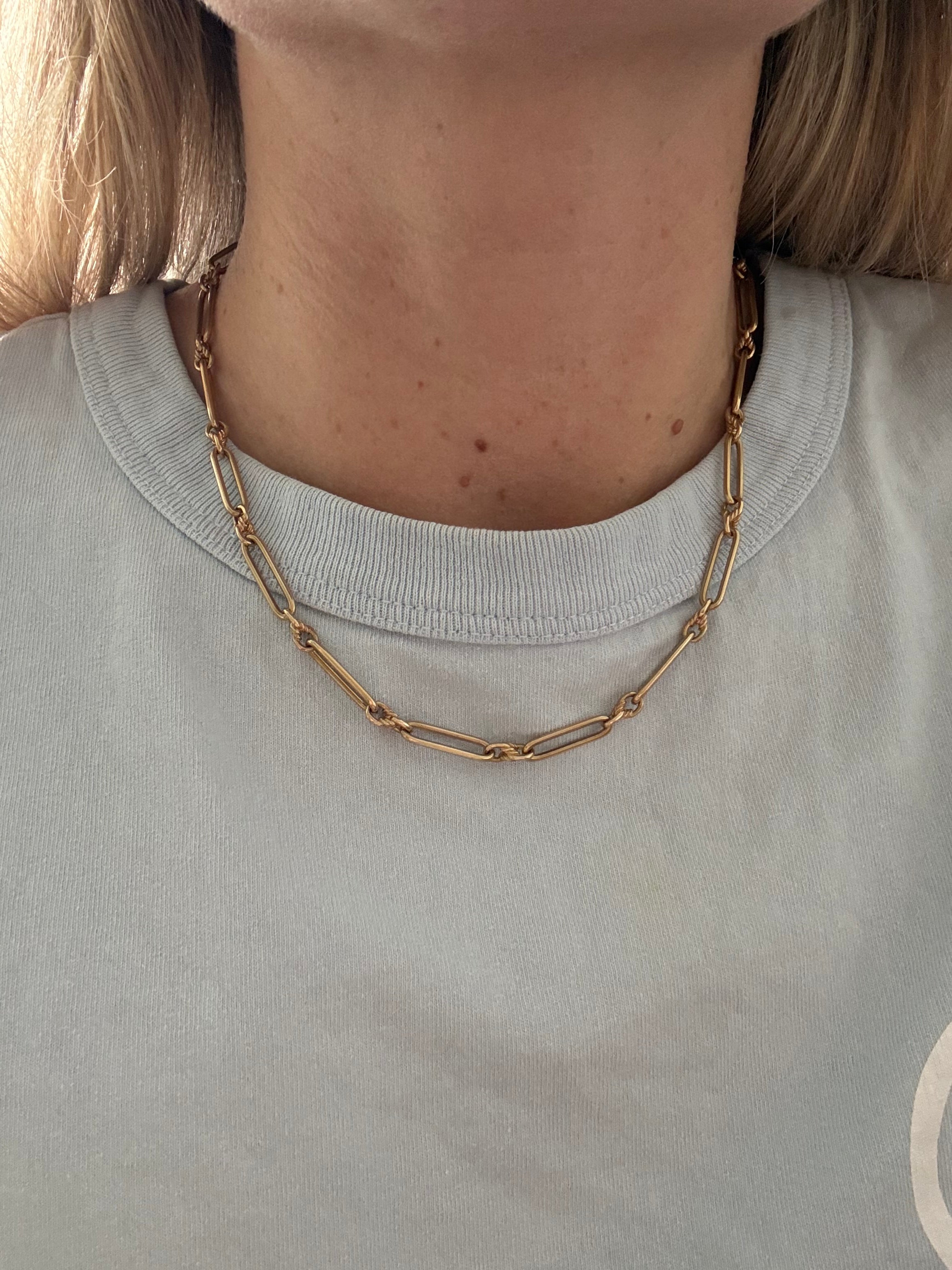 Solid Love Knot Trombone Chain