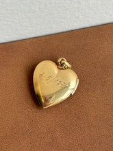 Load image into Gallery viewer, A Heart Locket
