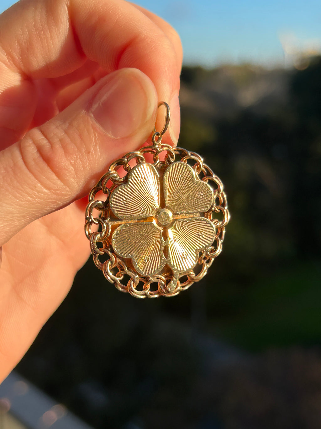 Reversible Four Leaf Clover