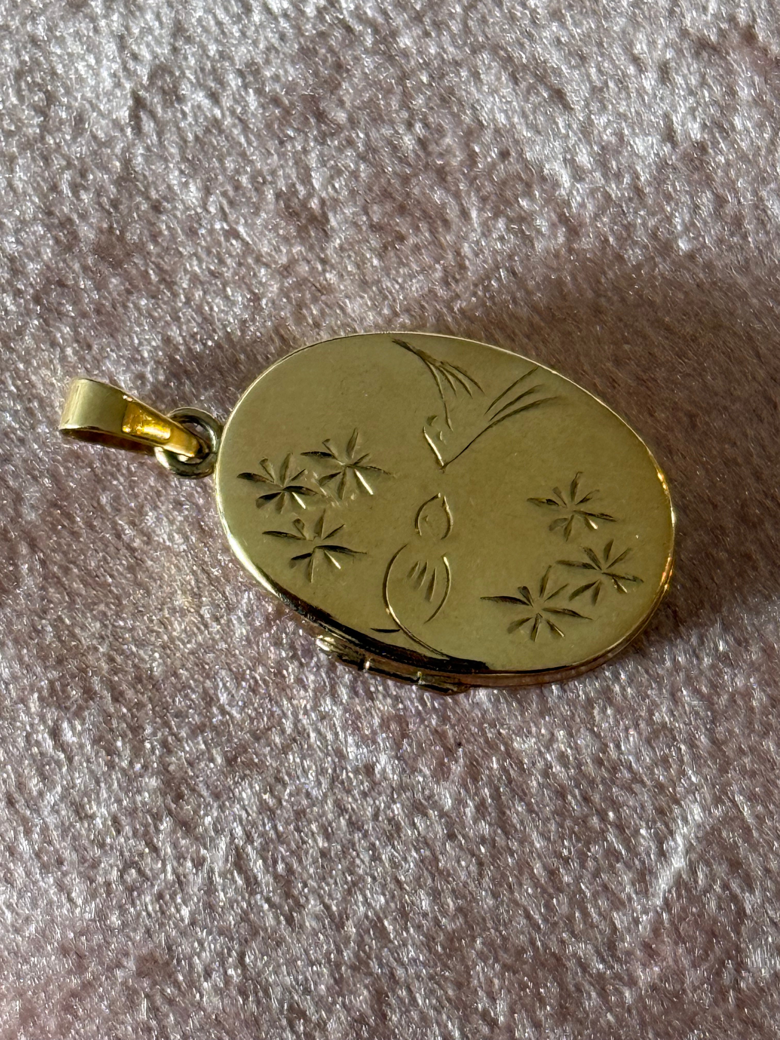 Kissing Birds Locket