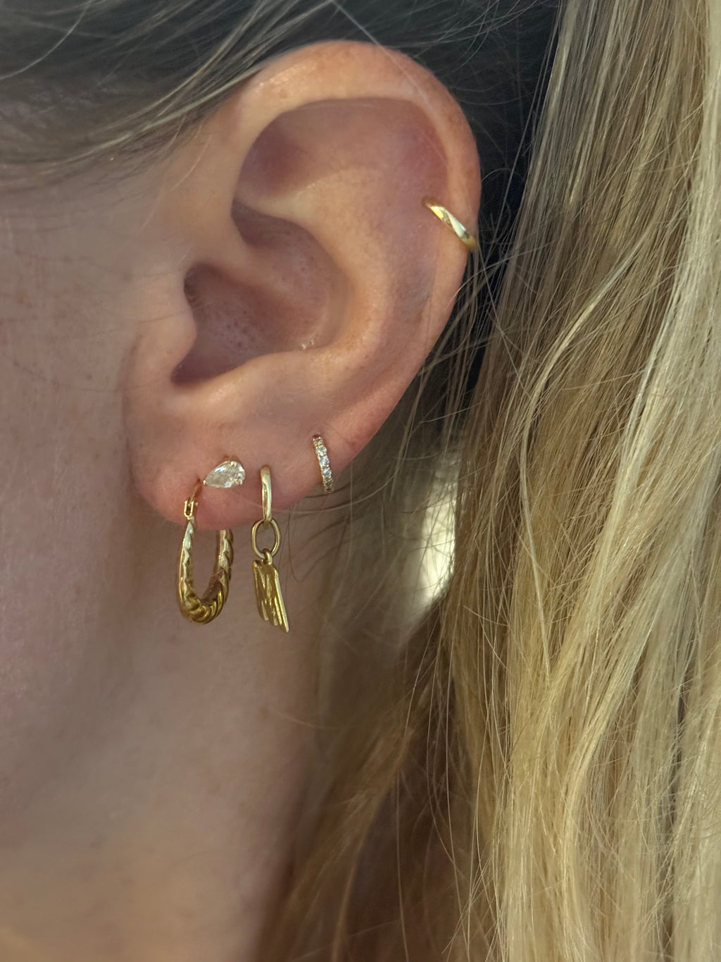 Mini Unoaerre Croissant Hoops