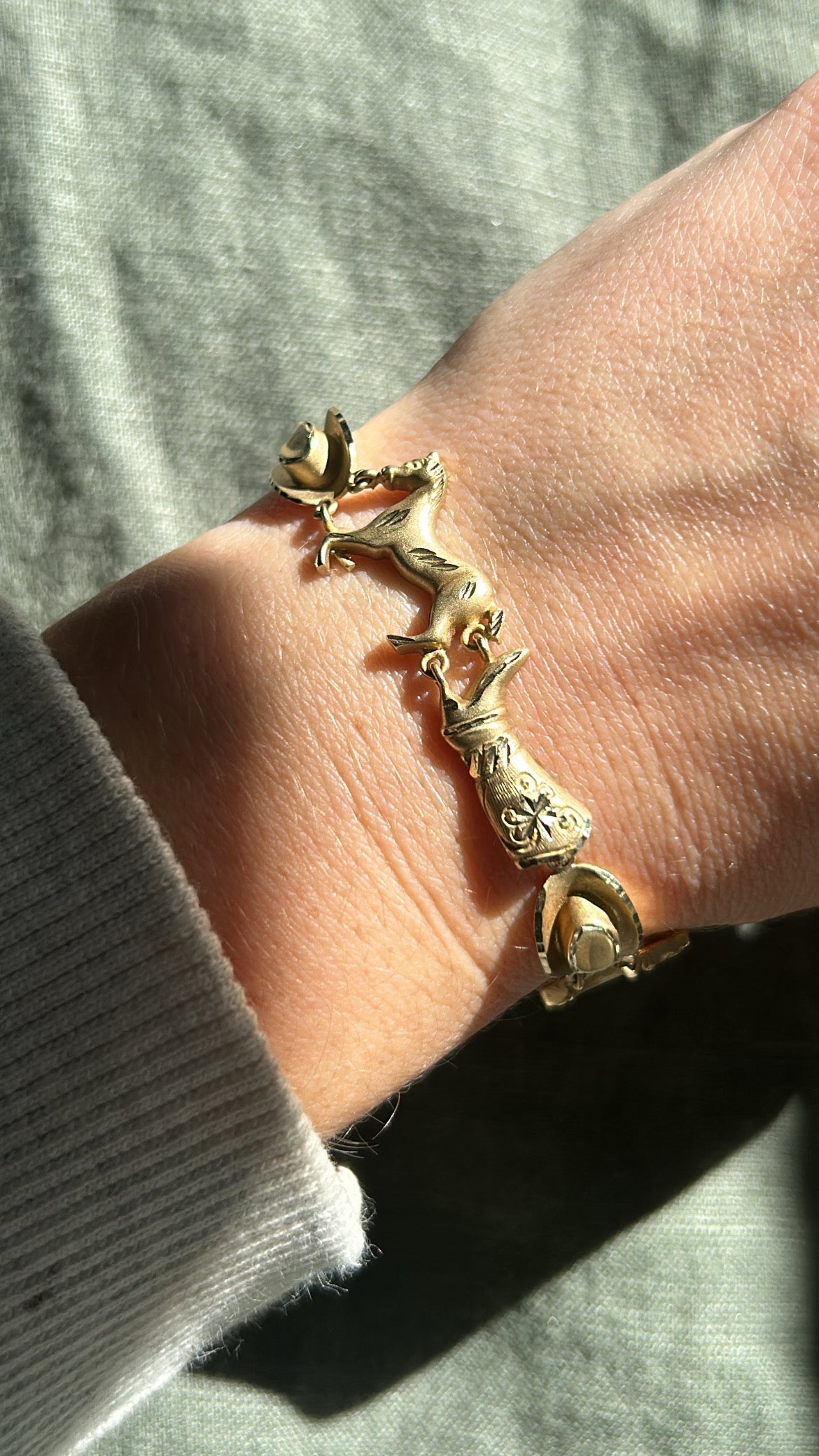 Cowgirl Detailed Charm Bracelet