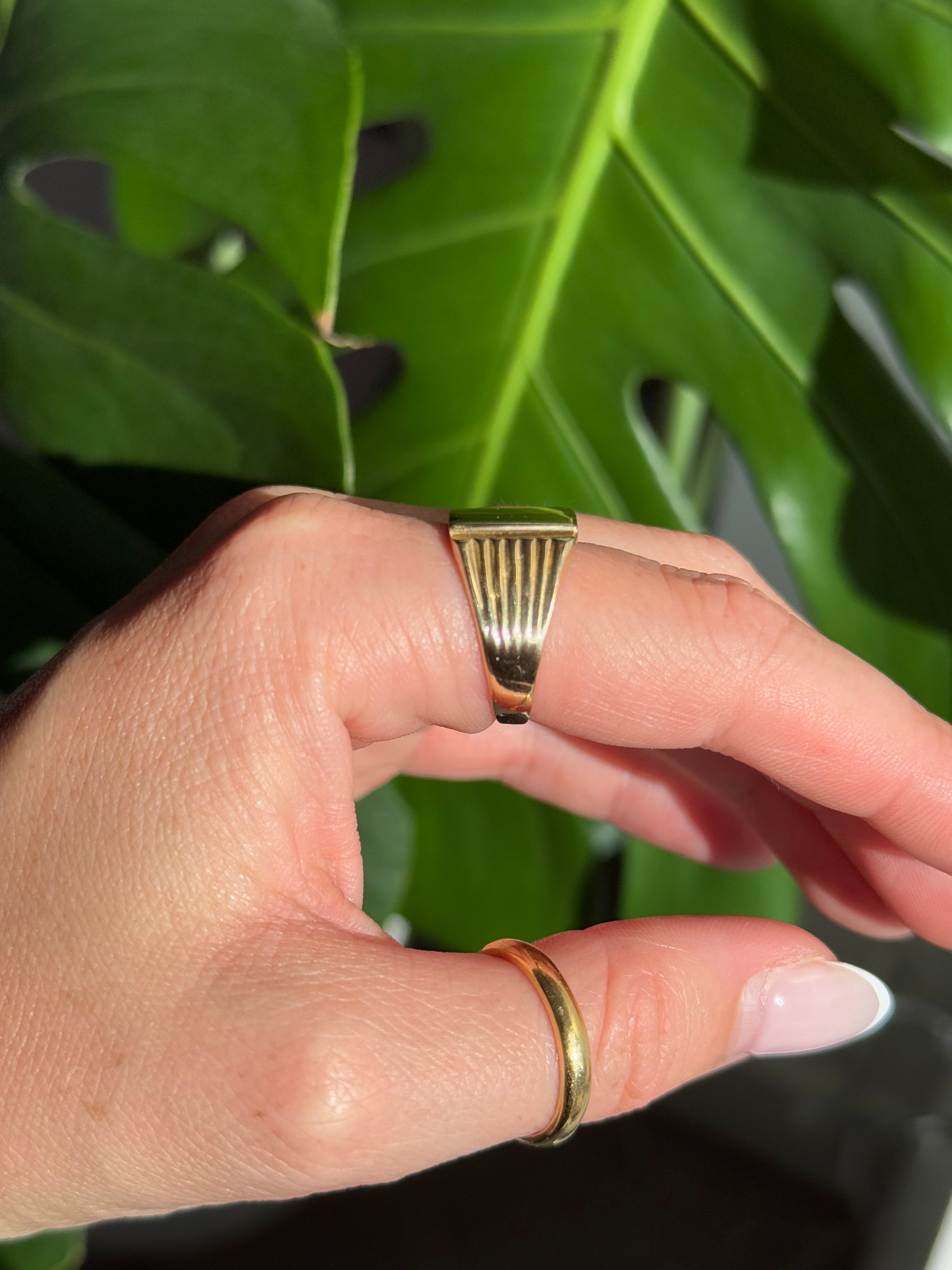 Vintage Square Signet