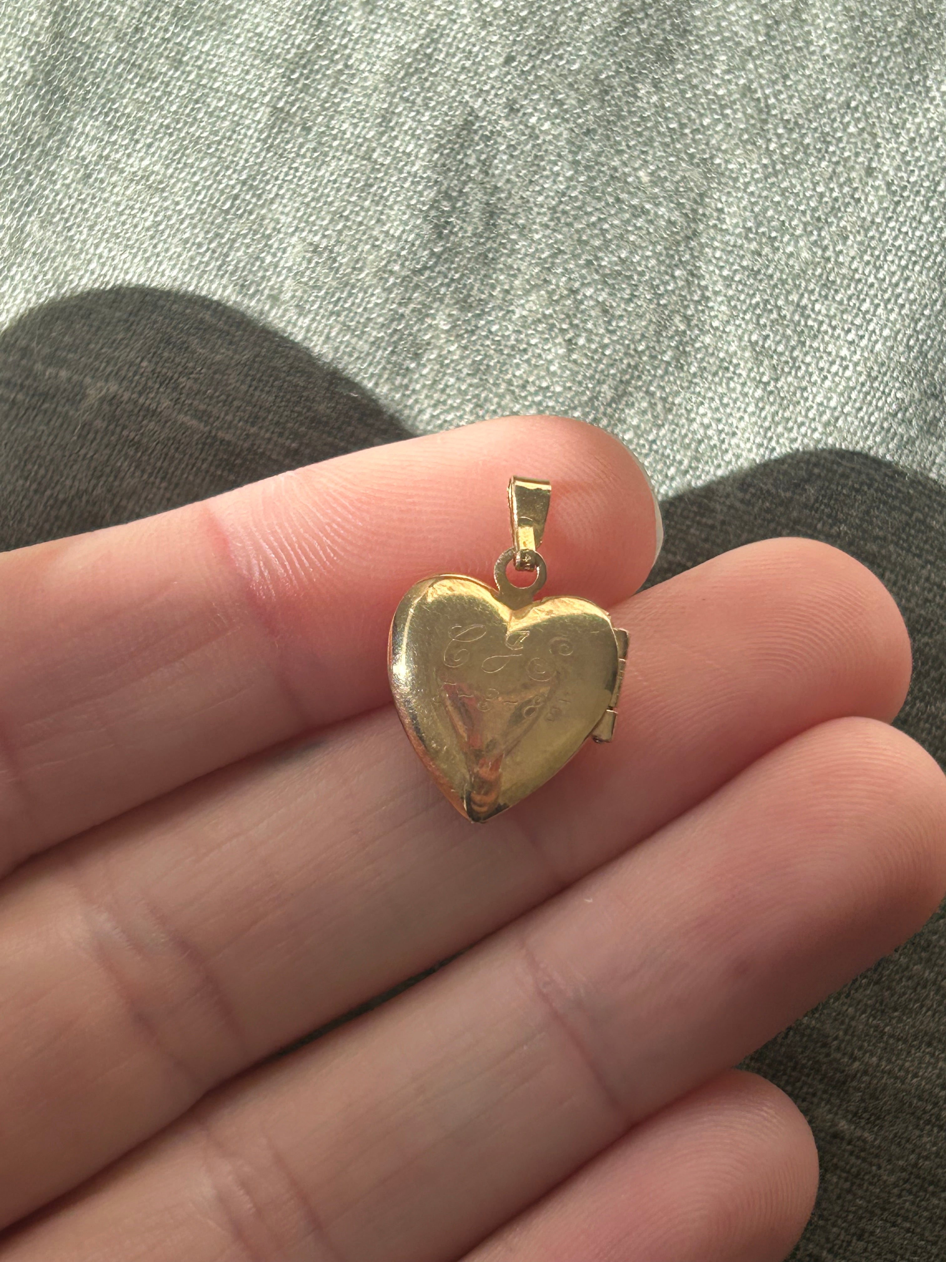 Mini Heart Locket