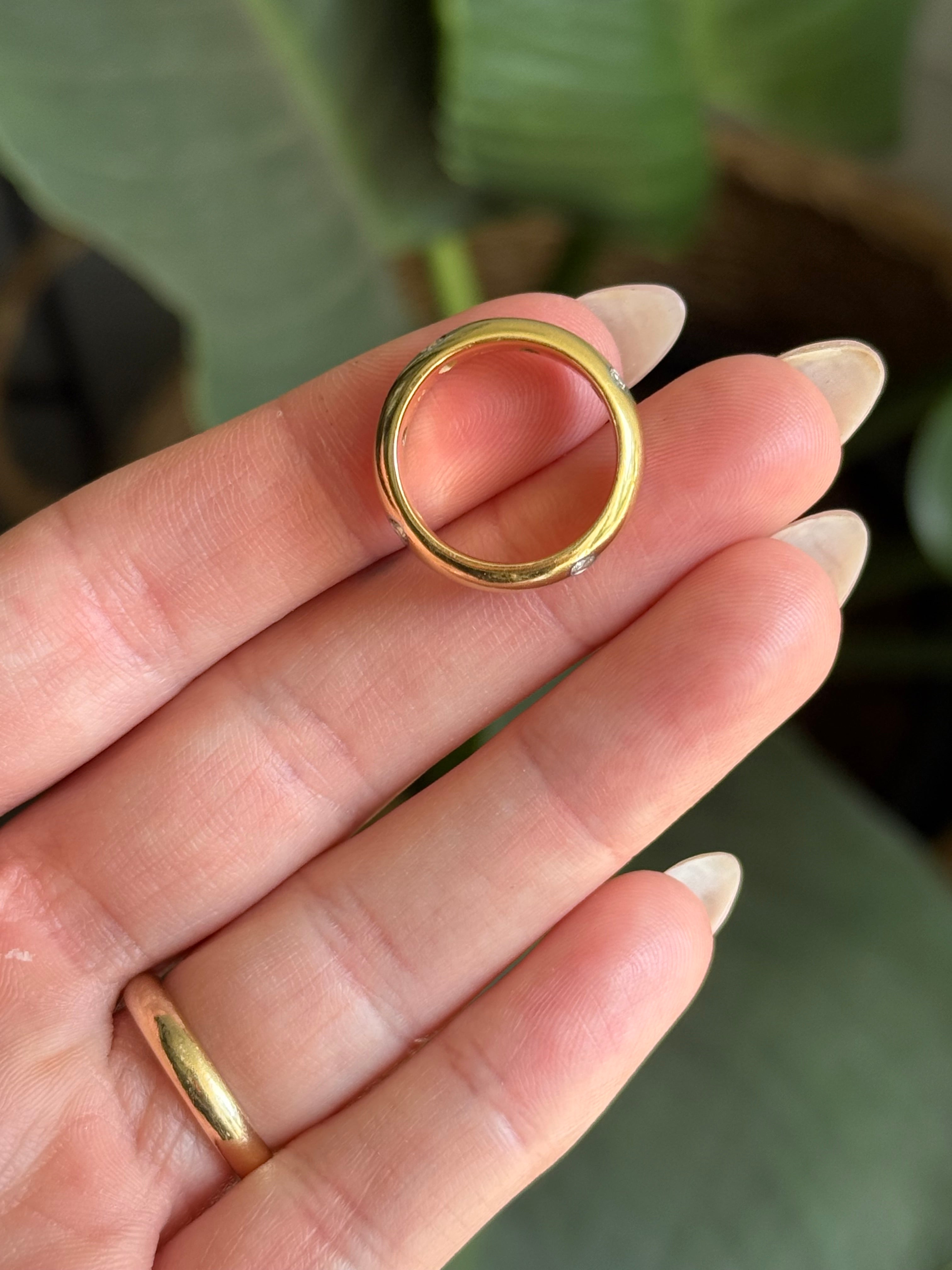 Chubby Diamond Etoile Ring