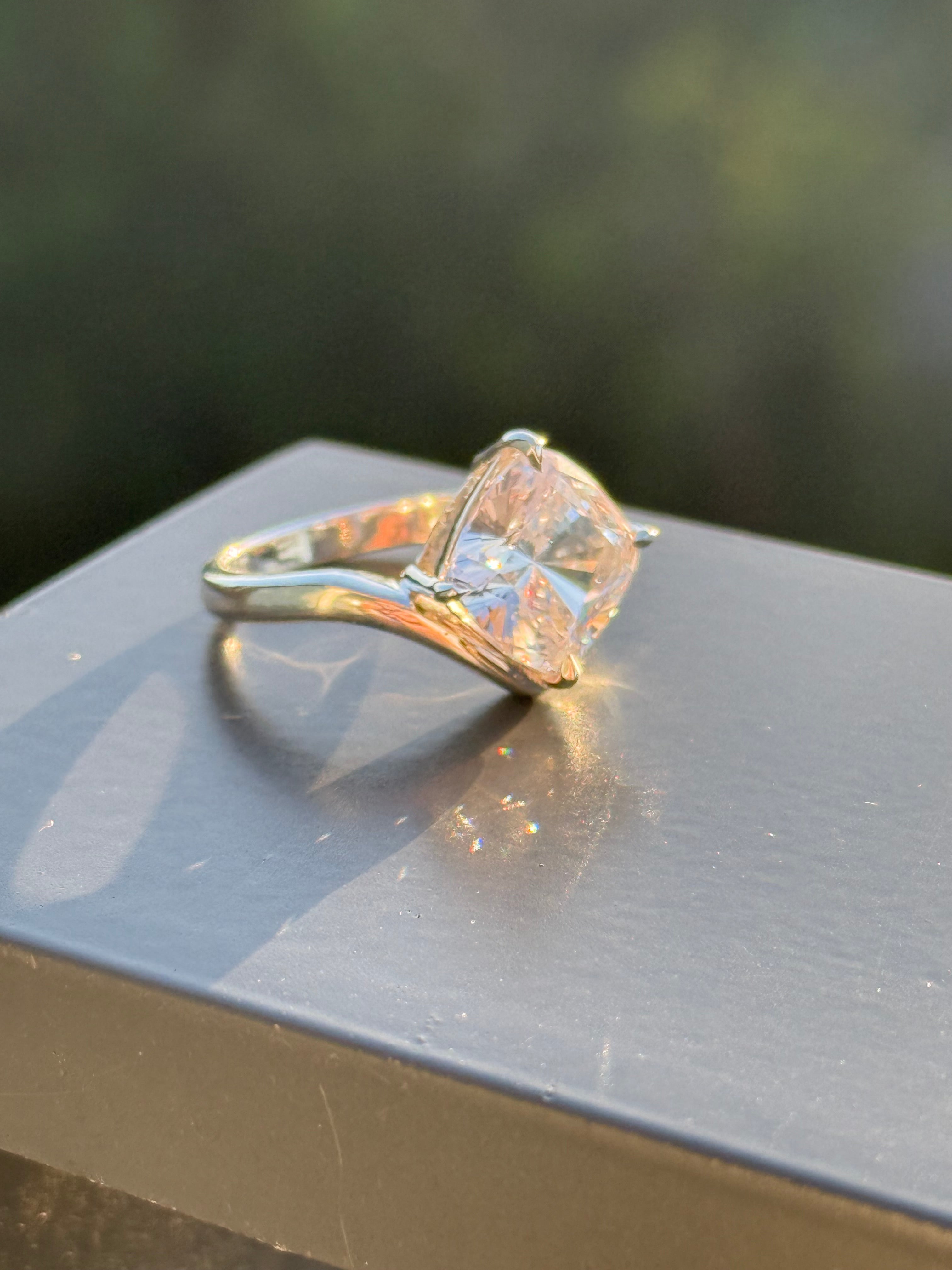 Custom Floating Ring