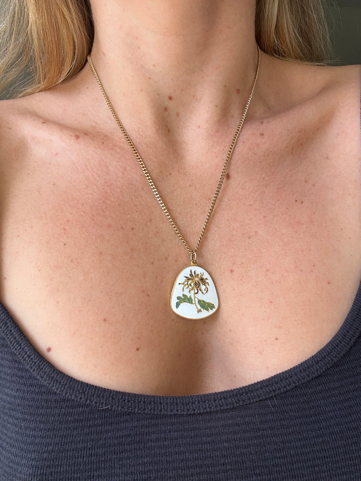 Dark Blue Chrysanthemum Pendant