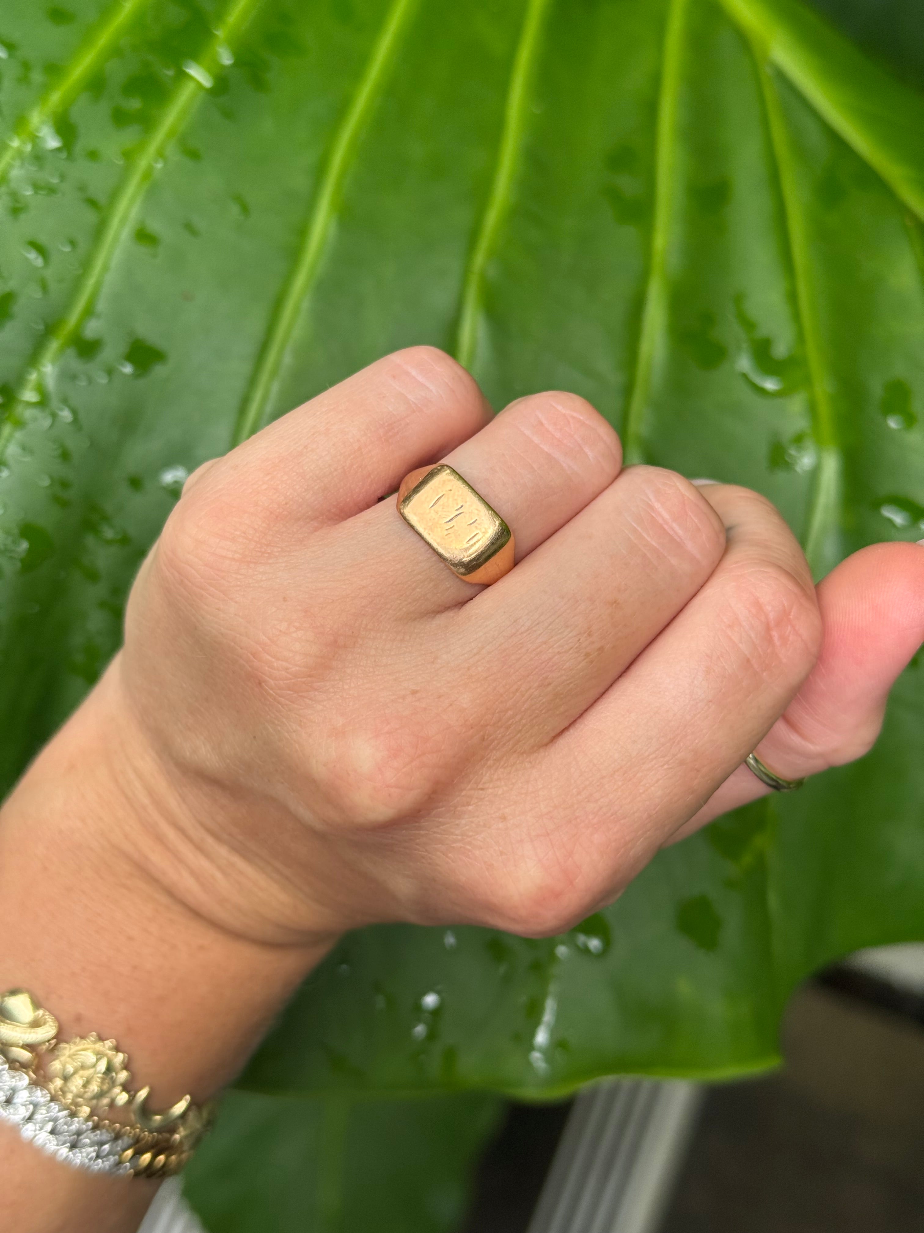 Antique Square Signet