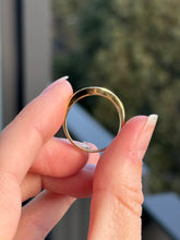 Load image into Gallery viewer, Emerald Wavy Band
