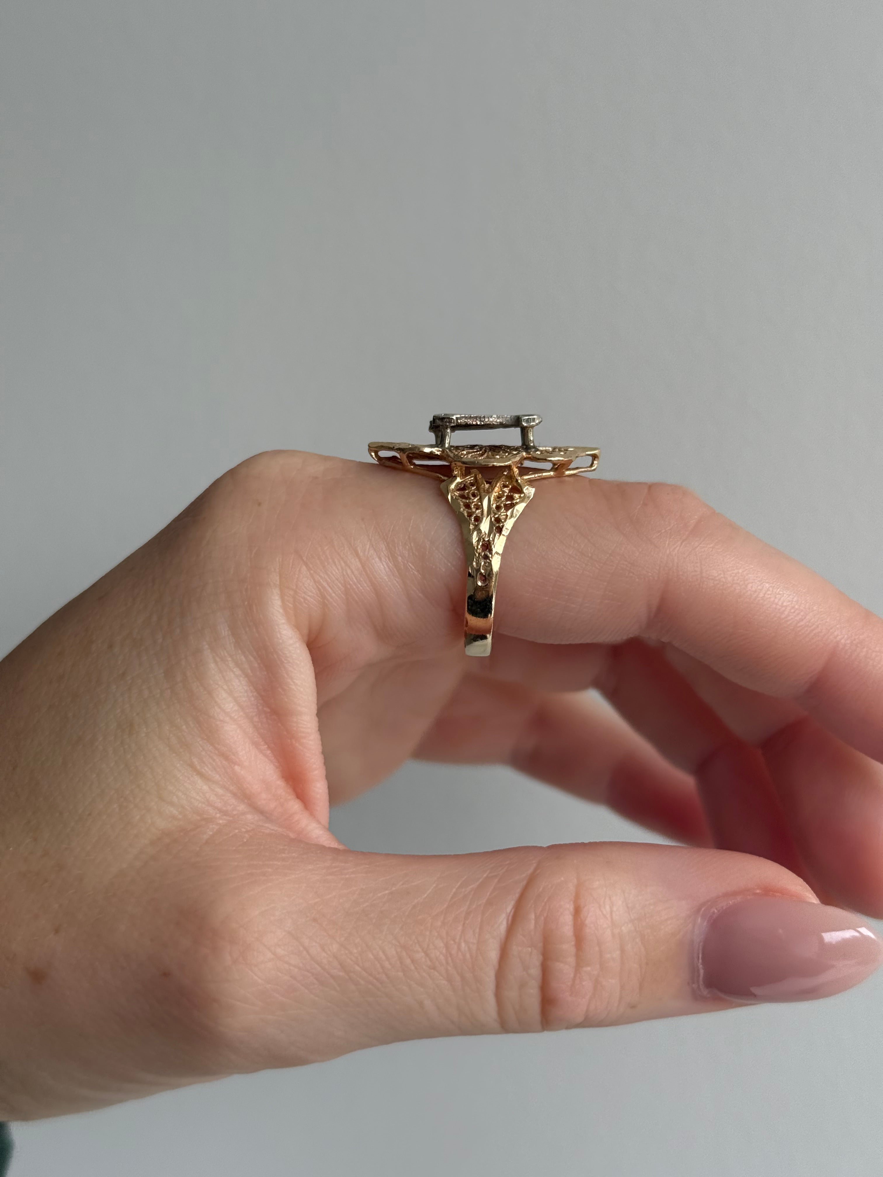 Diamond Filigree M Ring