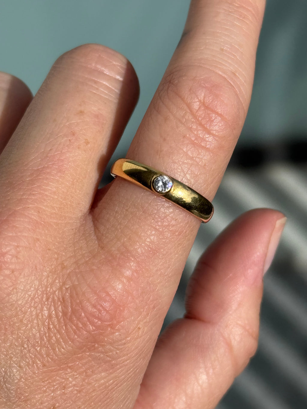 Solid Diamond Solitaire Band