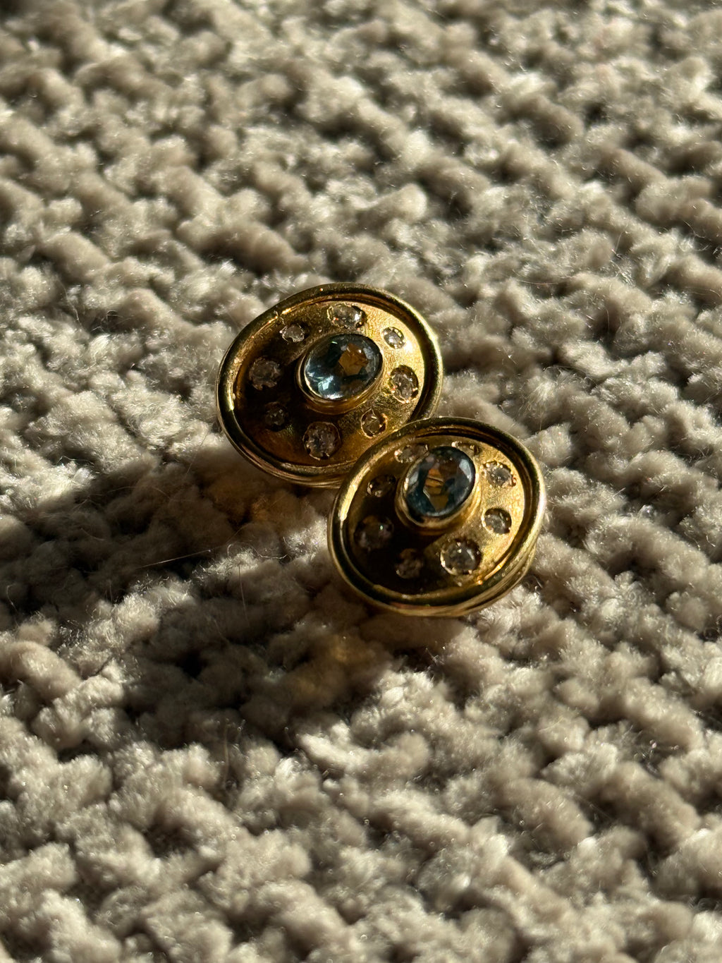 UNOAERRE Aqua Diamond Earrings