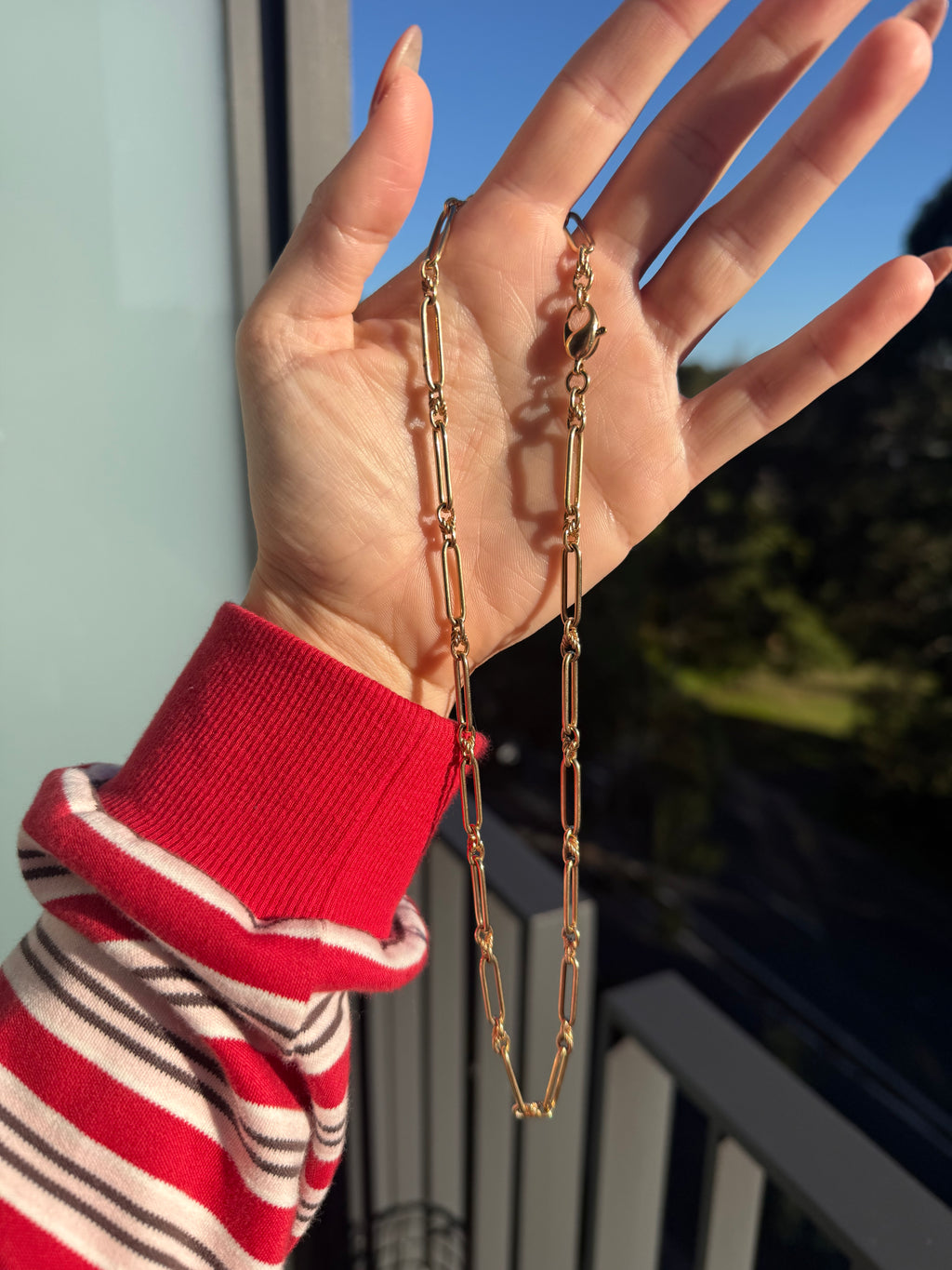 Solid Love Knot Trombone Chain