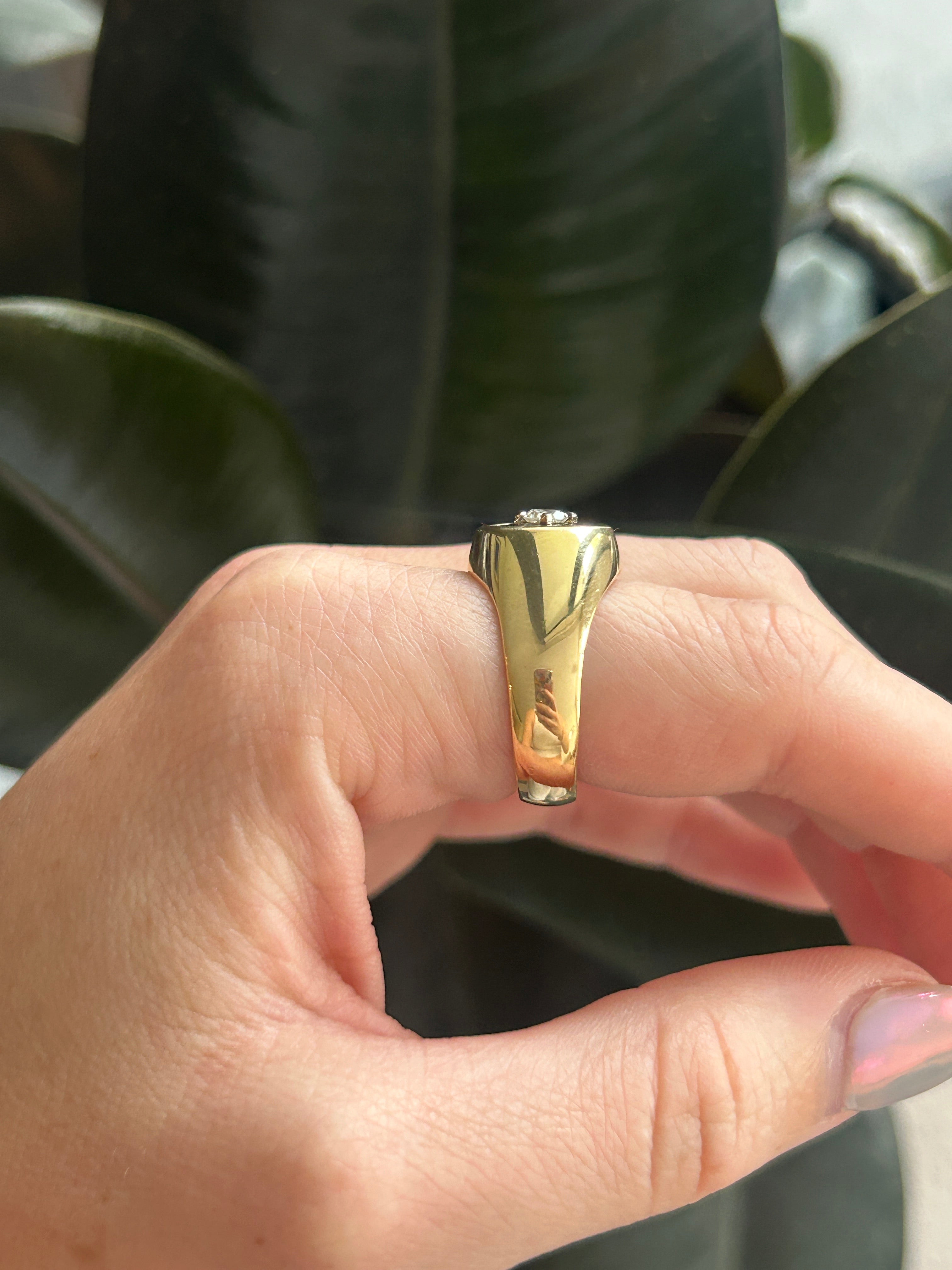 Diamond Onyx Signet